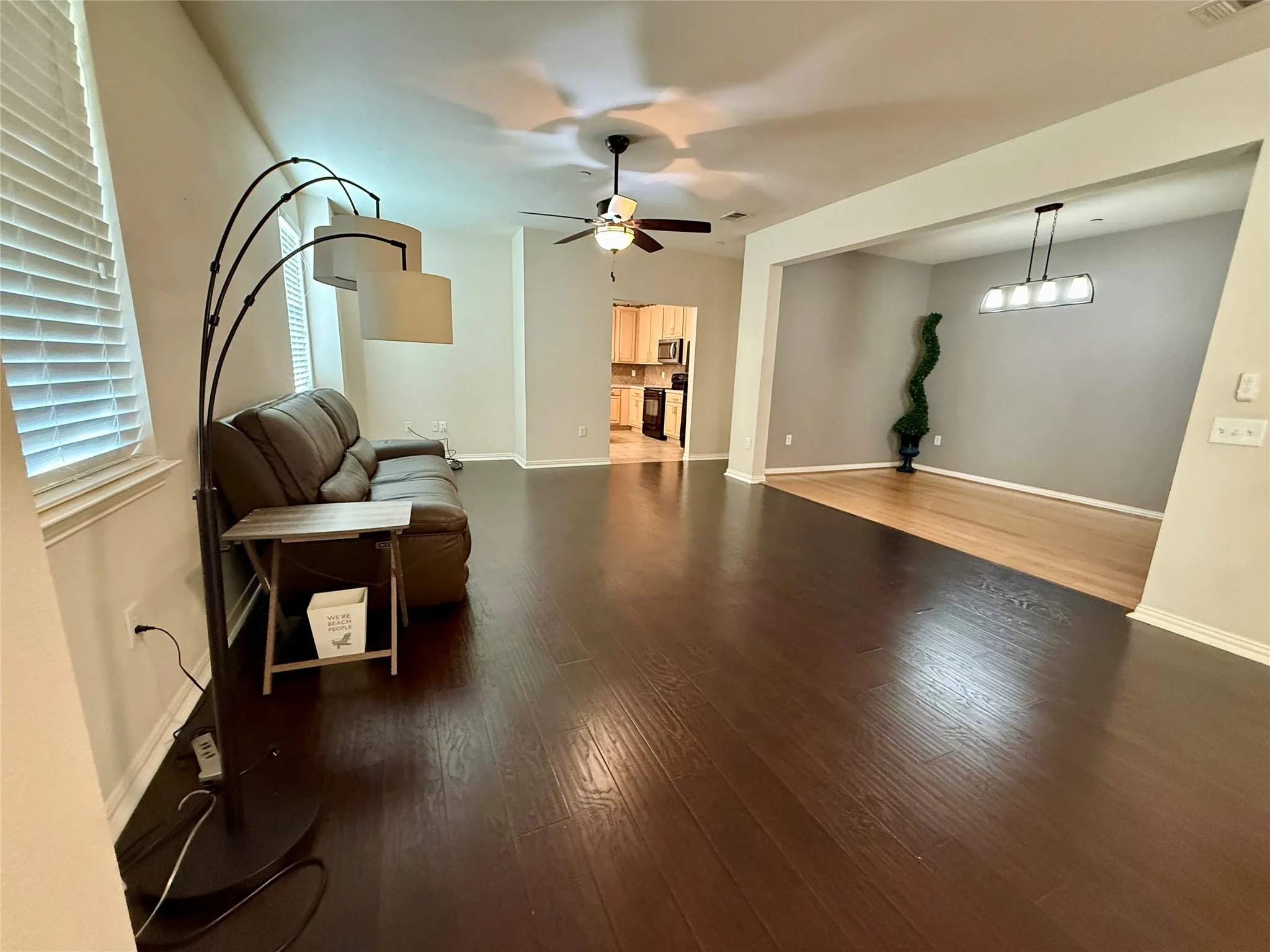 Townhouse For Sale in Denton County , 236 Bexar Drive, Lewisville, Texas 75067, 2 Bedroom, 2 Bathroom, 2 Garage spaces, 1,755 Sqft, built in 2004, mls#21408784, Real Estate Agent in Lewisville, Homes For Sale in Denton county, Homes For Sale in Lewisville, Realtor in Lewisville Texas, Real Estate Brokerage Independent Realty Texas, Luminita Cordes Realtor