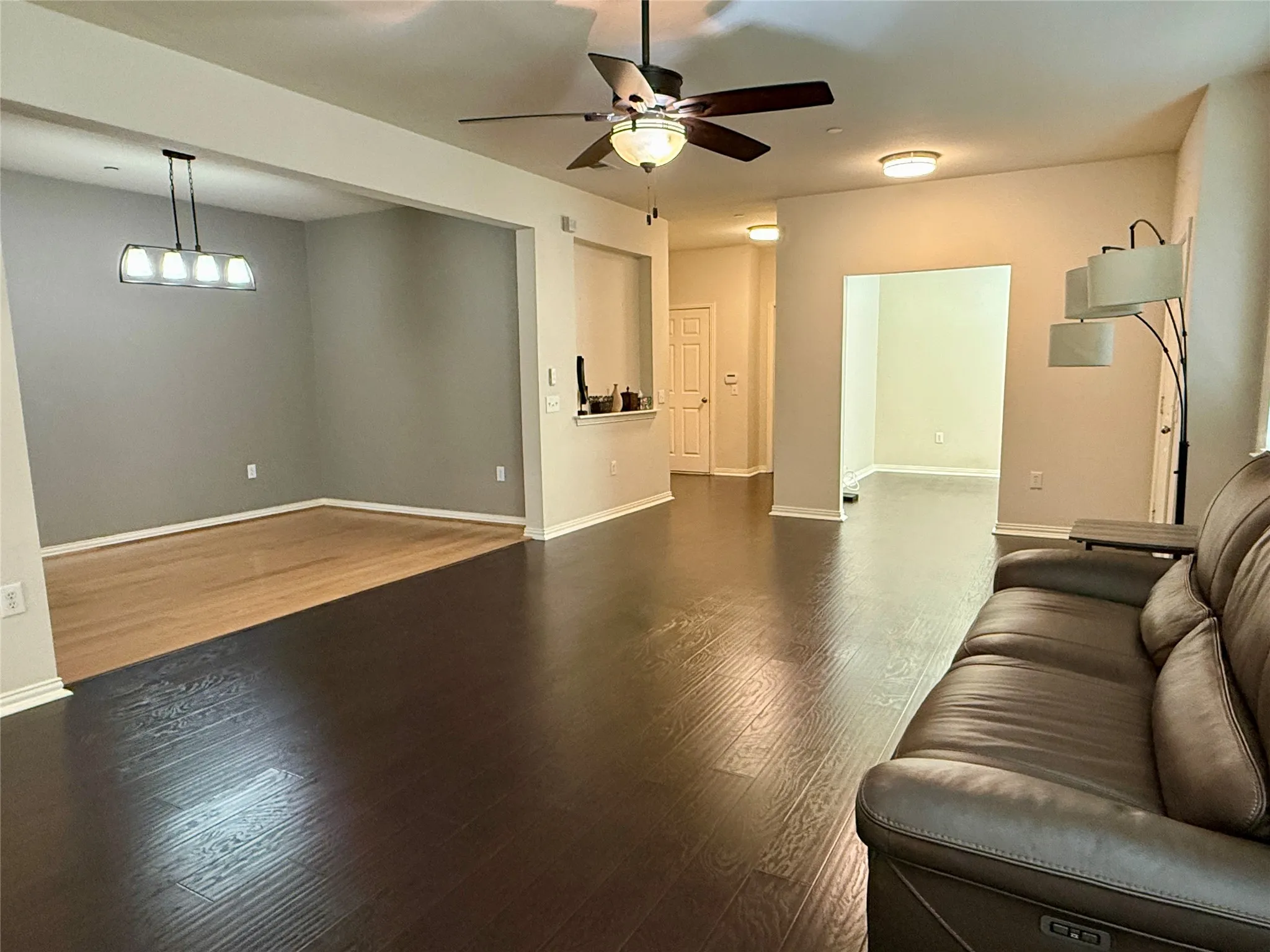 Townhouse For Sale in Denton County , 236 Bexar Drive, Lewisville, Texas 75067, 2 Bedroom, 2 Bathroom, 2 Garage spaces, 1,755 Sqft, built in 2004, mls#21408784, Real Estate Agent in Lewisville, Homes For Sale in Denton county, Homes For Sale in Lewisville, Realtor in Lewisville Texas, Real Estate Brokerage Independent Realty Texas, Luminita Cordes Realtor