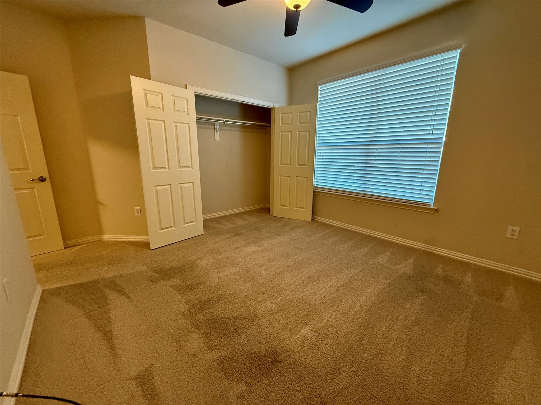 Townhouse For Sale in Denton County , 236 Bexar Drive, Lewisville, Texas 75067, 2 Bedroom, 2 Bathroom, 2 Garage spaces, 1,755 Sqft, built in 2004, mls#21408784, Real Estate Agent in Lewisville, Homes For Sale in Denton county, Homes For Sale in Lewisville, Realtor in Lewisville Texas, Real Estate Brokerage Independent Realty Texas, Luminita Cordes Realtor