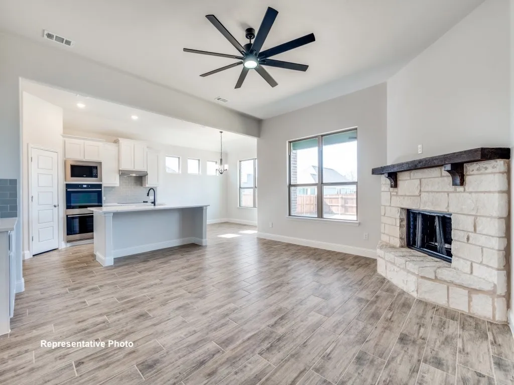 Single Family Residence For Sale in Parker County , 325 Skeen Peak Drive, Springtown, Texas 76082, 3 Bedroom, 2 Bathroom, 3 Garage spaces, 1,994 Sqft, built in 2026, mls#21408809, Real Estate Agent in Springtown, Homes For Sale in Parker county, Homes For Sale in Springtown, Realtor in Springtown Texas, Real Estate Brokerage Independent Realty Texas, Luminita Cordes Realtor