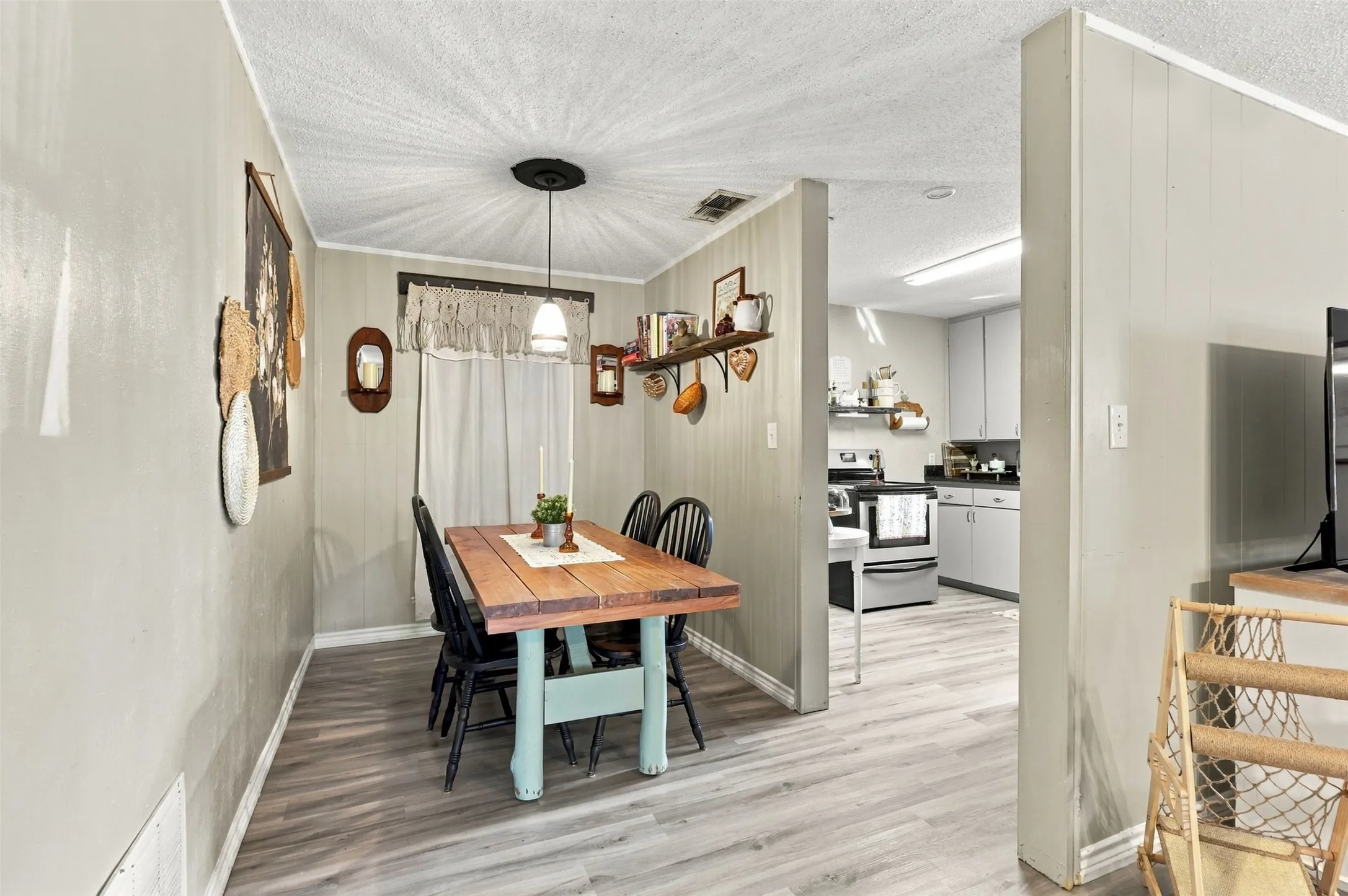 Wood-finish flooring throughout