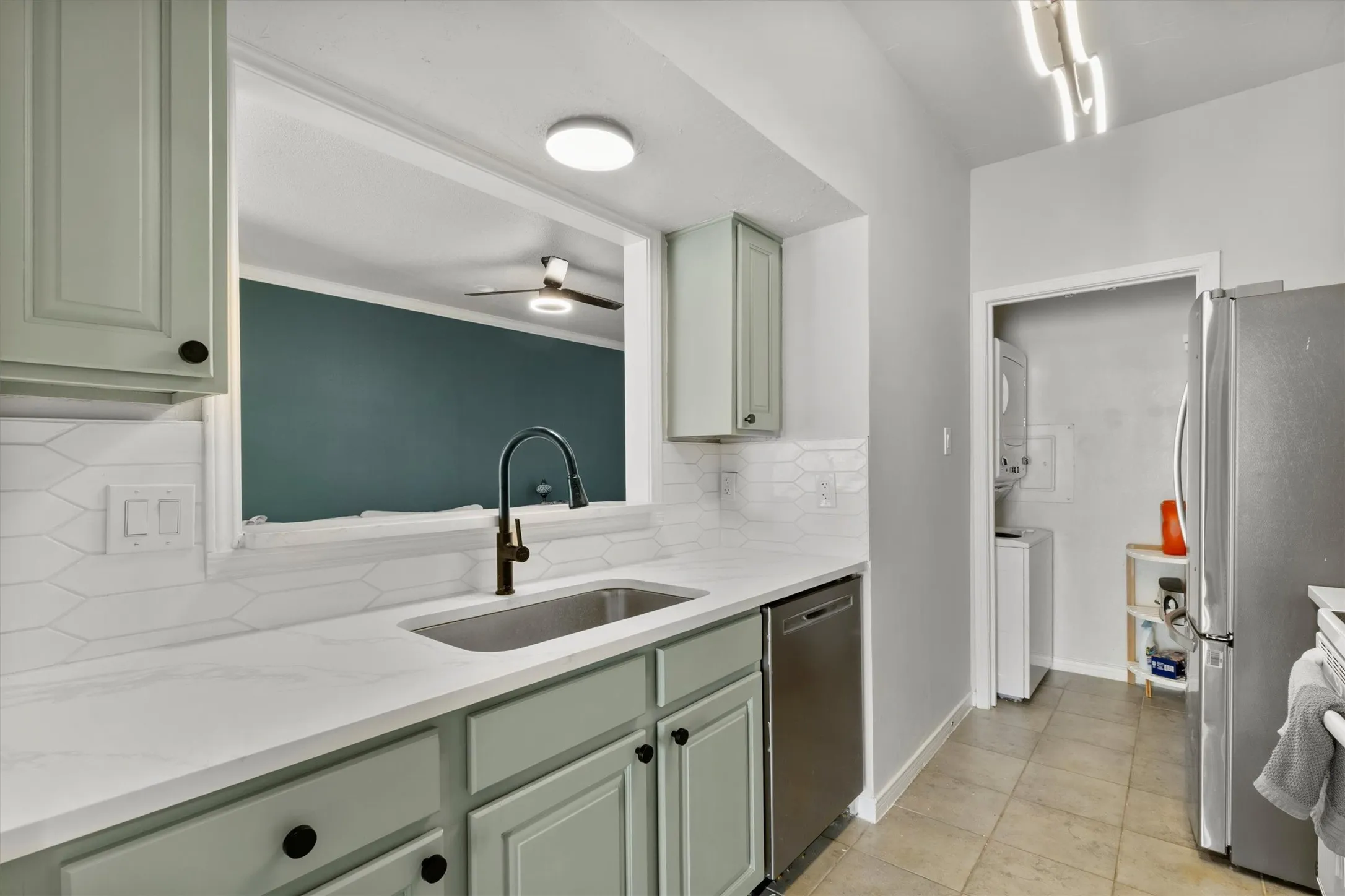 Condominium For Rent in Dallas County , 3550 Country Square Drive 111, Carrollton, Texas 75006, 2 Bedroom, 2 Bathroom, Garage spaces, 1,026 Sqft, built in 1982, mls#21408808, Real Estate Agent in Carrollton, Homes For Rent in Dallas county, Homes For Rent in Carrollton, Realtor in Carrollton Texas, Real Estate Brokerage Independent Realty Texas, Luminita Cordes Realtor