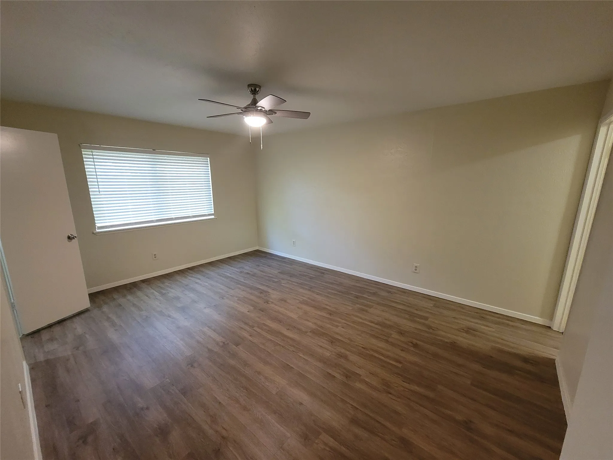 Single Family Residence For Rent in Dallas County , 2626 Dove Meadow Drive, Garland, Texas 75043, 3 Bedroom, 2 Bathroom, 2 Garage spaces, 1,314 Sqft, built in 1976, mls#21408813, Real Estate Agent in Garland, Homes For Rent in Dallas county, Homes For Rent in Garland, Realtor in Garland Texas, Real Estate Brokerage Independent Realty Texas, Luminita Cordes Realtor