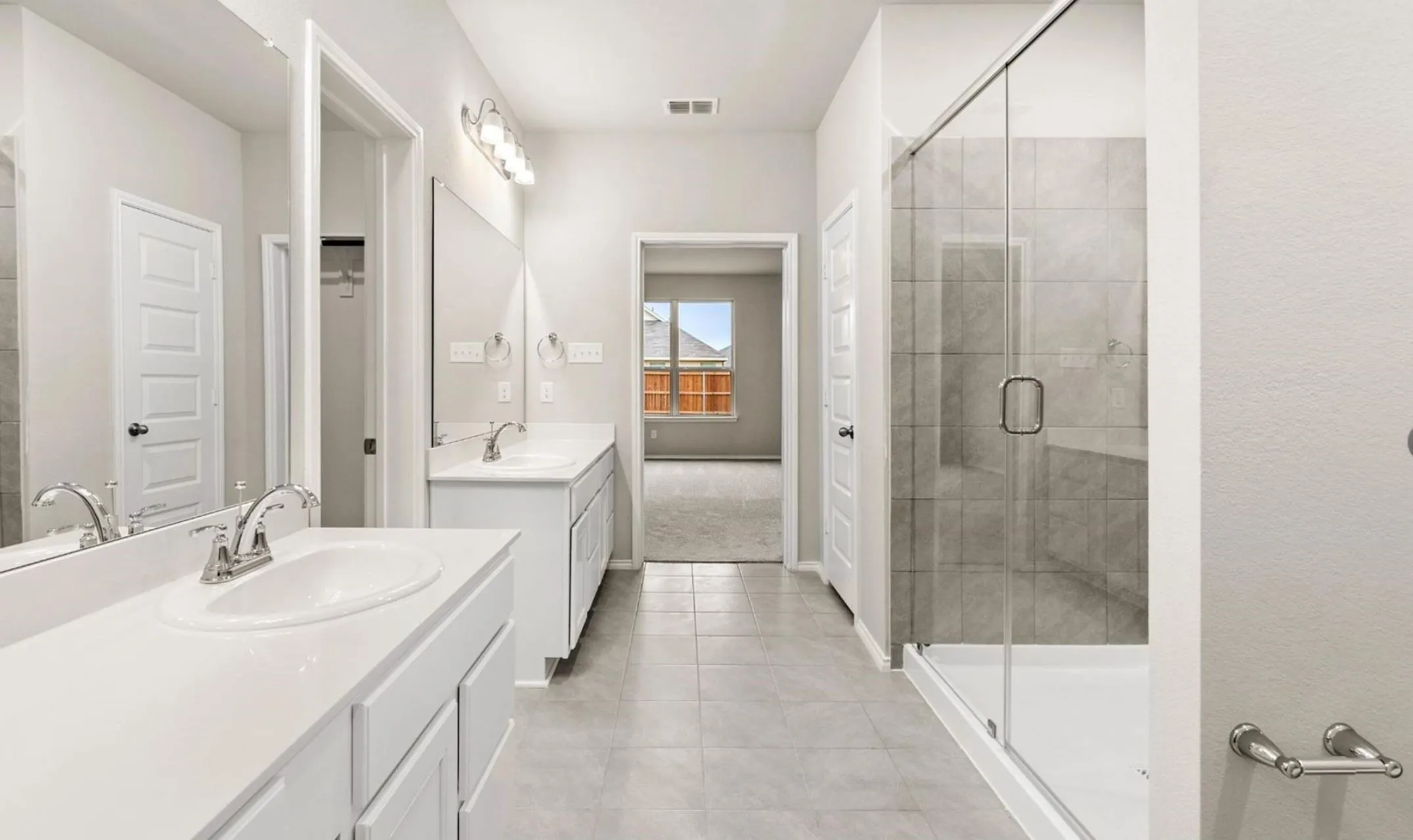 Single Family Residence For Rent in Grayson County , 1104 El Sol Boulevard, Sherman, Texas 75090, 4 Bedroom, 3 Bathroom, 2 Garage spaces, 2,437 Sqft, built in 2022, mls#21408814, Real Estate Agent in Sherman, Homes For Rent in Grayson county, Homes For Rent in Sherman, Realtor in Sherman Texas, Real Estate Brokerage Independent Realty Texas, Luminita Cordes Realtor