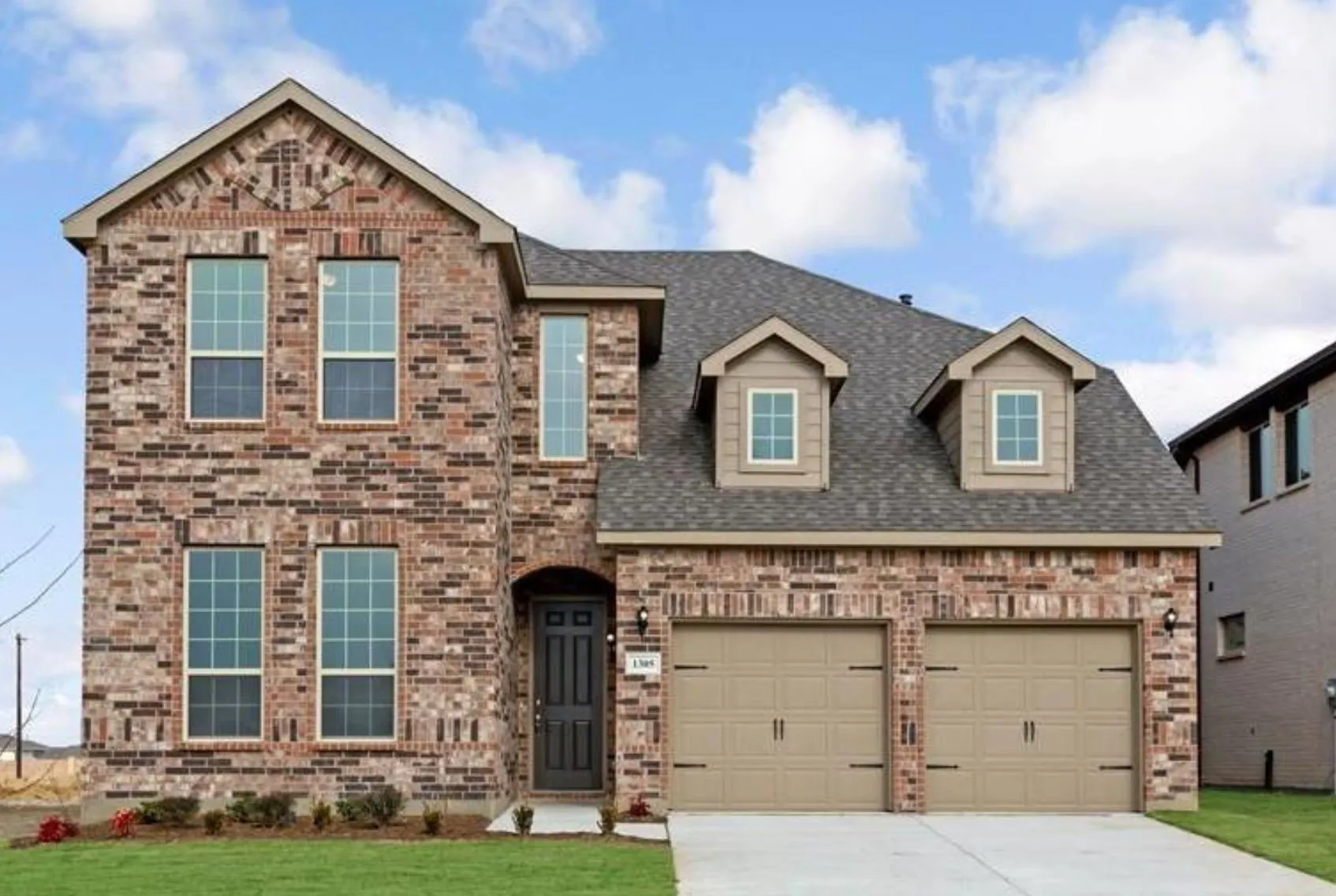 Single Family Residence For Rent in Grayson County , 1104 El Sol Boulevard, Sherman, Texas 75090, 4 Bedroom, 3 Bathroom, 2 Garage spaces, 2,437 Sqft, built in 2022, mls#21408814, Real Estate Agent in Sherman, Homes For Rent in Grayson county, Homes For Rent in Sherman, Realtor in Sherman Texas, Real Estate Brokerage Independent Realty Texas, Luminita Cordes Realtor
