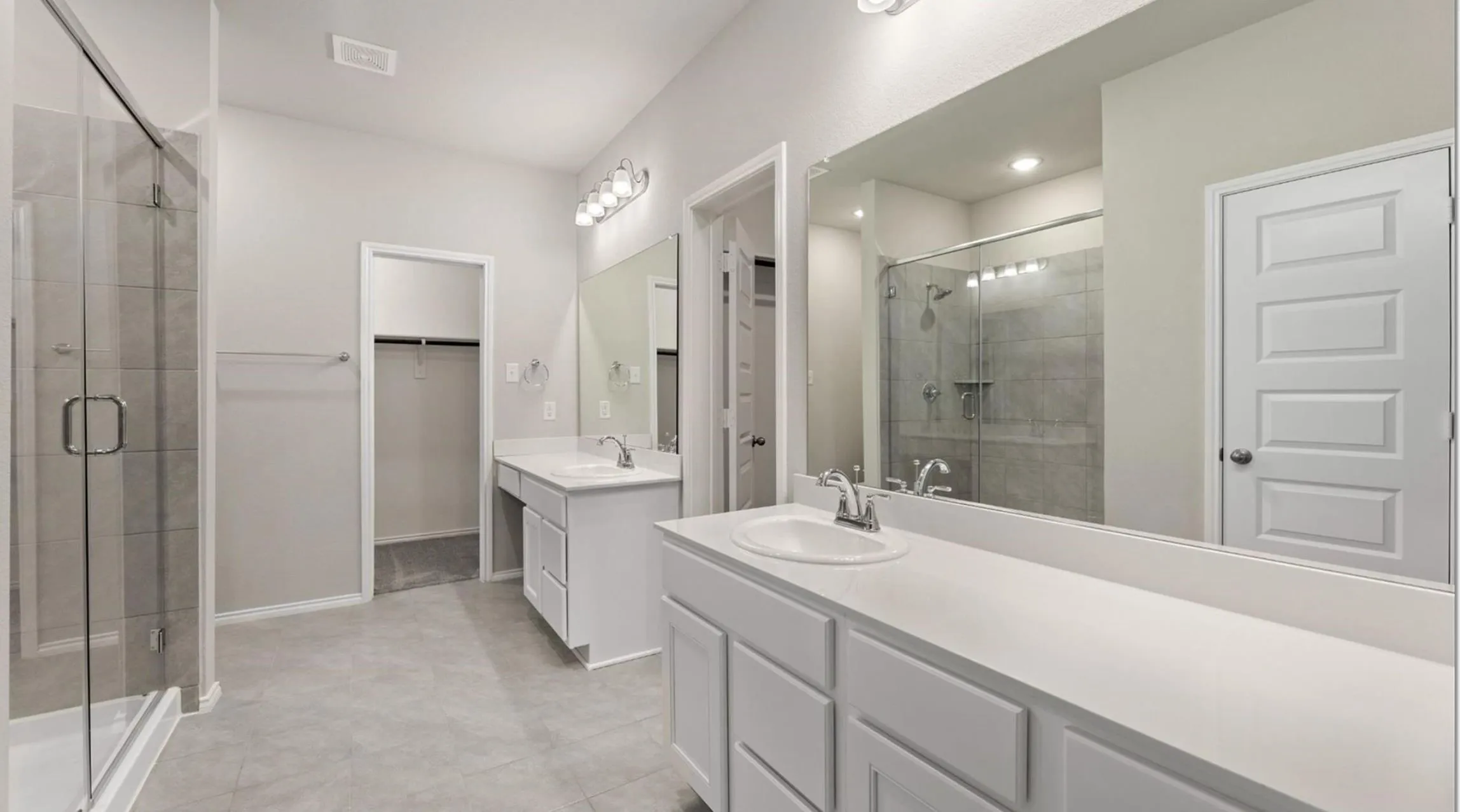 Single Family Residence For Rent in Grayson County , 1104 El Sol Boulevard, Sherman, Texas 75090, 4 Bedroom, 3 Bathroom, 2 Garage spaces, 2,437 Sqft, built in 2022, mls#21408814, Real Estate Agent in Sherman, Homes For Rent in Grayson county, Homes For Rent in Sherman, Realtor in Sherman Texas, Real Estate Brokerage Independent Realty Texas, Luminita Cordes Realtor
