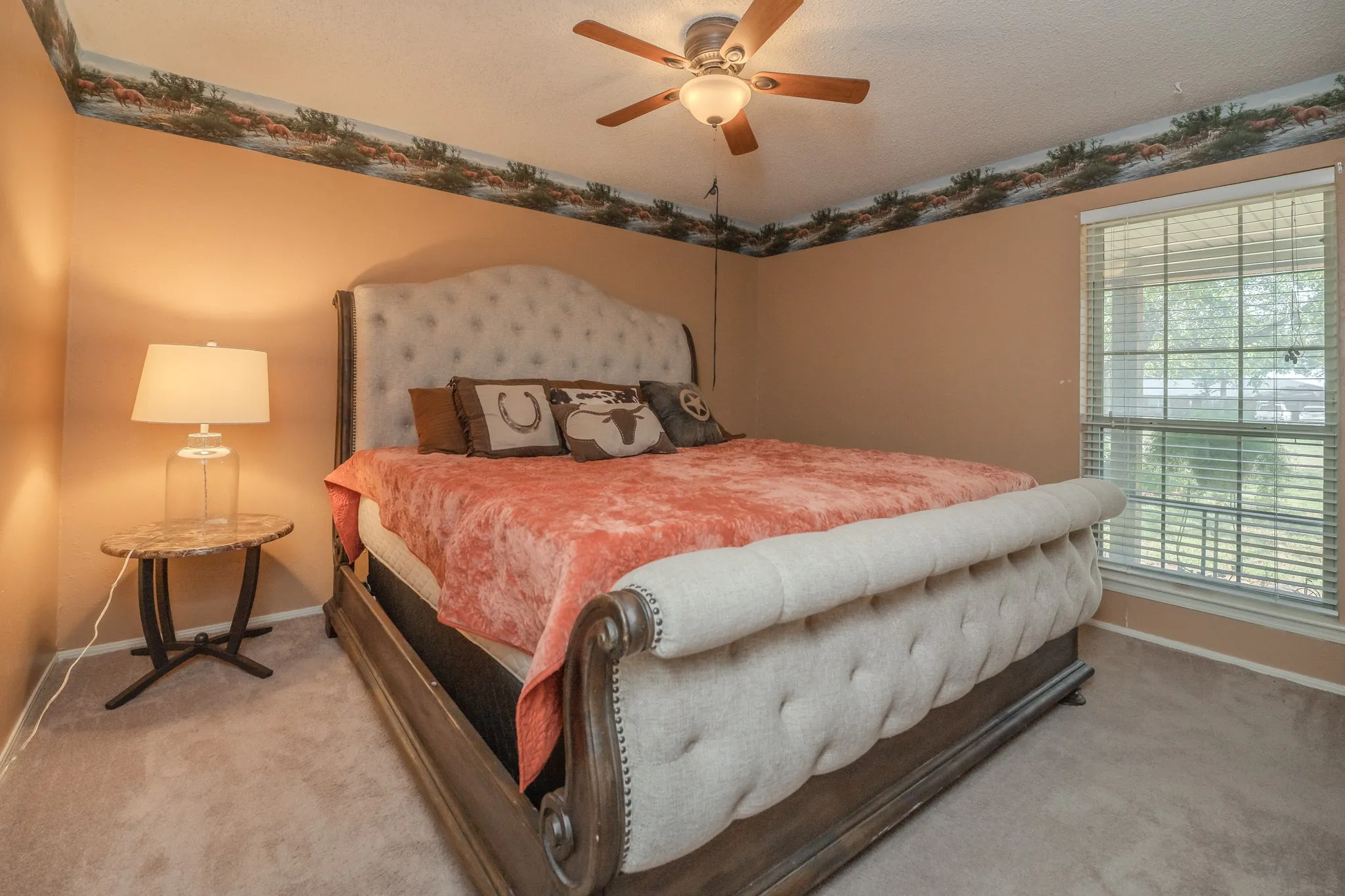 Single Family Residence For Sale in Wichita County , 5178 Navajo Trl, Wichita Falls, Texas 76310, 3 Bedroom, 2 Bathroom, 2 Garage spaces, 1,714 Sqft, built in 1977, mls#21406988, Real Estate Agent in Wichita Falls, Homes For Sale in Wichita county, Homes For Sale in Wichita Falls, Realtor in Wichita Falls Texas, Real Estate Brokerage Independent Realty Texas, Luminita Cordes Realtor