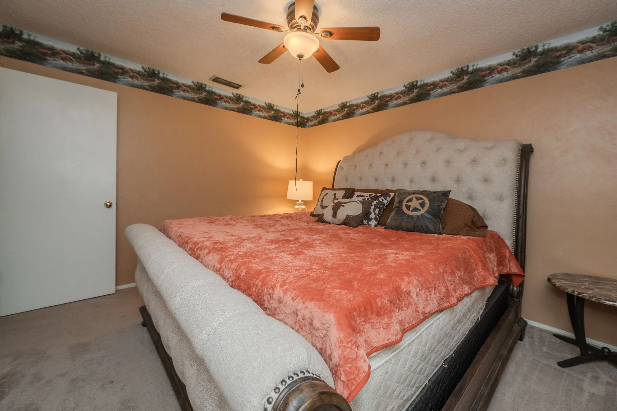 Single Family Residence For Sale in Wichita County , 5178 Navajo Trl, Wichita Falls, Texas 76310, 3 Bedroom, 2 Bathroom, 2 Garage spaces, 1,714 Sqft, built in 1977, mls#21406988, Real Estate Agent in Wichita Falls, Homes For Sale in Wichita county, Homes For Sale in Wichita Falls, Realtor in Wichita Falls Texas, Real Estate Brokerage Independent Realty Texas, Luminita Cordes Realtor