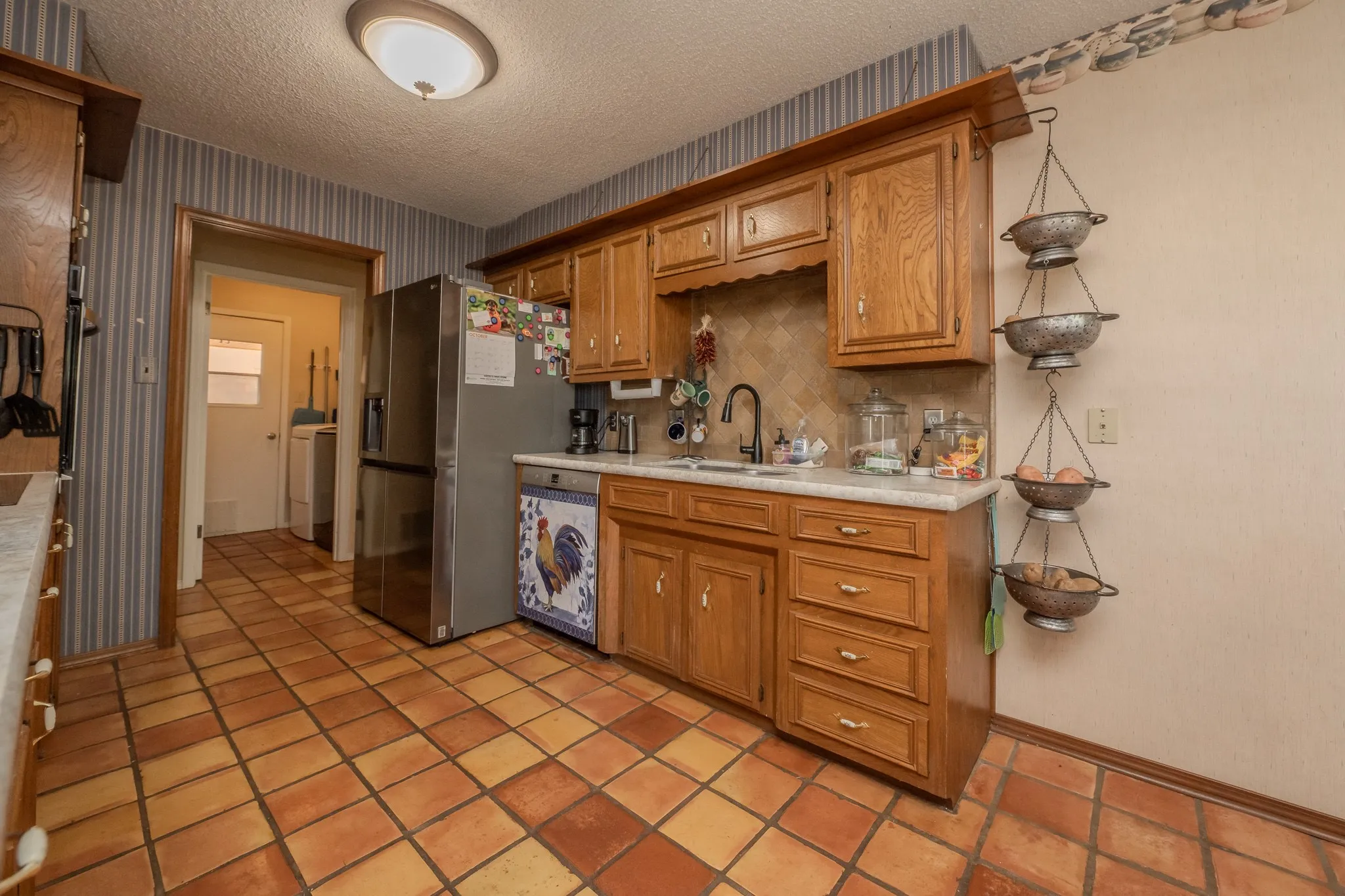 Single Family Residence For Sale in Wichita County , 5178 Navajo Trl, Wichita Falls, Texas 76310, 3 Bedroom, 2 Bathroom, 2 Garage spaces, 1,714 Sqft, built in 1977, mls#21406988, Real Estate Agent in Wichita Falls, Homes For Sale in Wichita county, Homes For Sale in Wichita Falls, Realtor in Wichita Falls Texas, Real Estate Brokerage Independent Realty Texas, Luminita Cordes Realtor