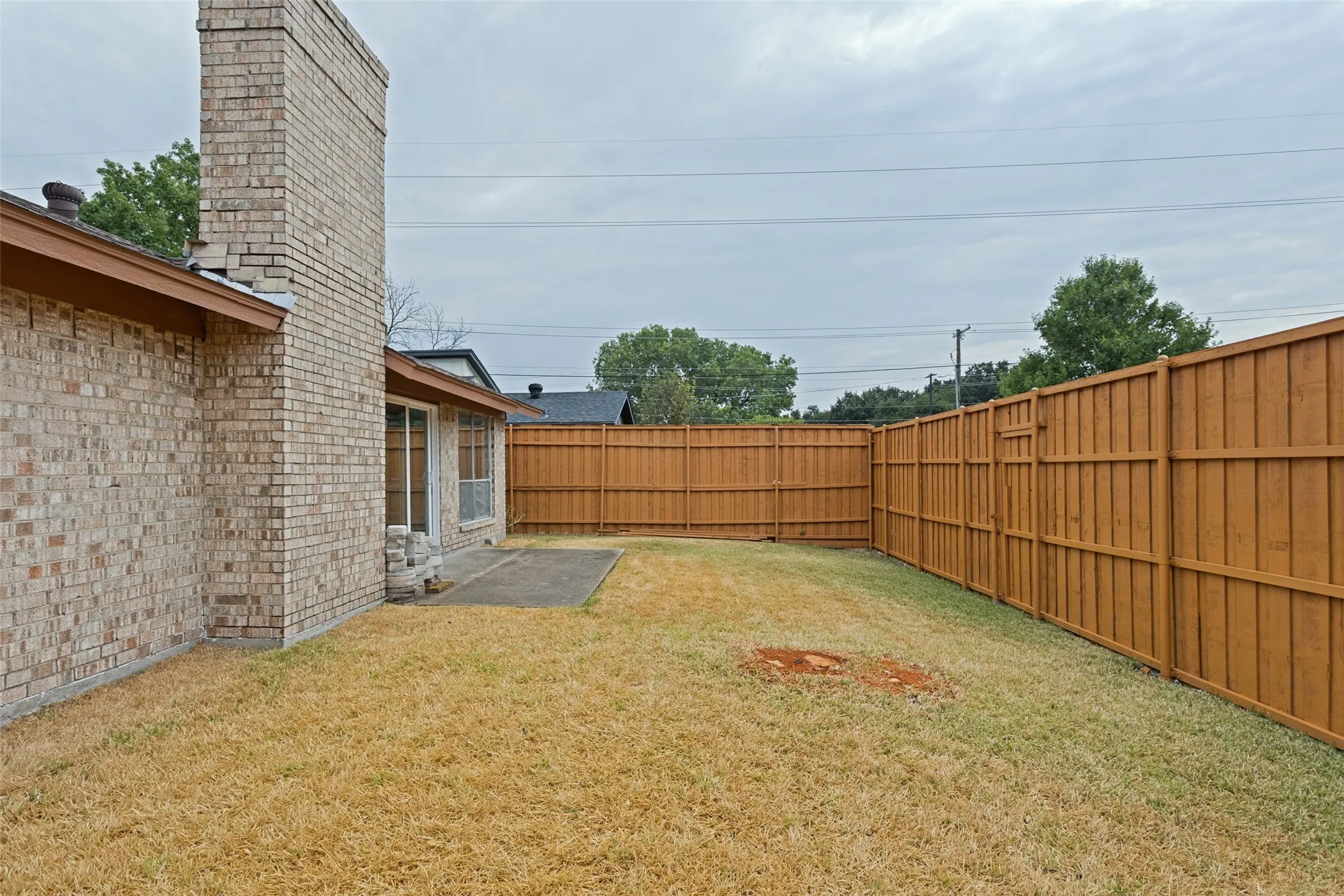 Single Family Residence For Rent in Dallas County , 2205 Phoenix Drive, Garland, Texas 75040, 3 Bedroom, 2 Bathroom, 2 Garage spaces, 1,736 Sqft, built in 1979, mls#21408818, Real Estate Agent in Garland, Homes For Rent in Dallas county, Homes For Rent in Garland, Realtor in Garland Texas, Real Estate Brokerage Independent Realty Texas, Luminita Cordes Realtor