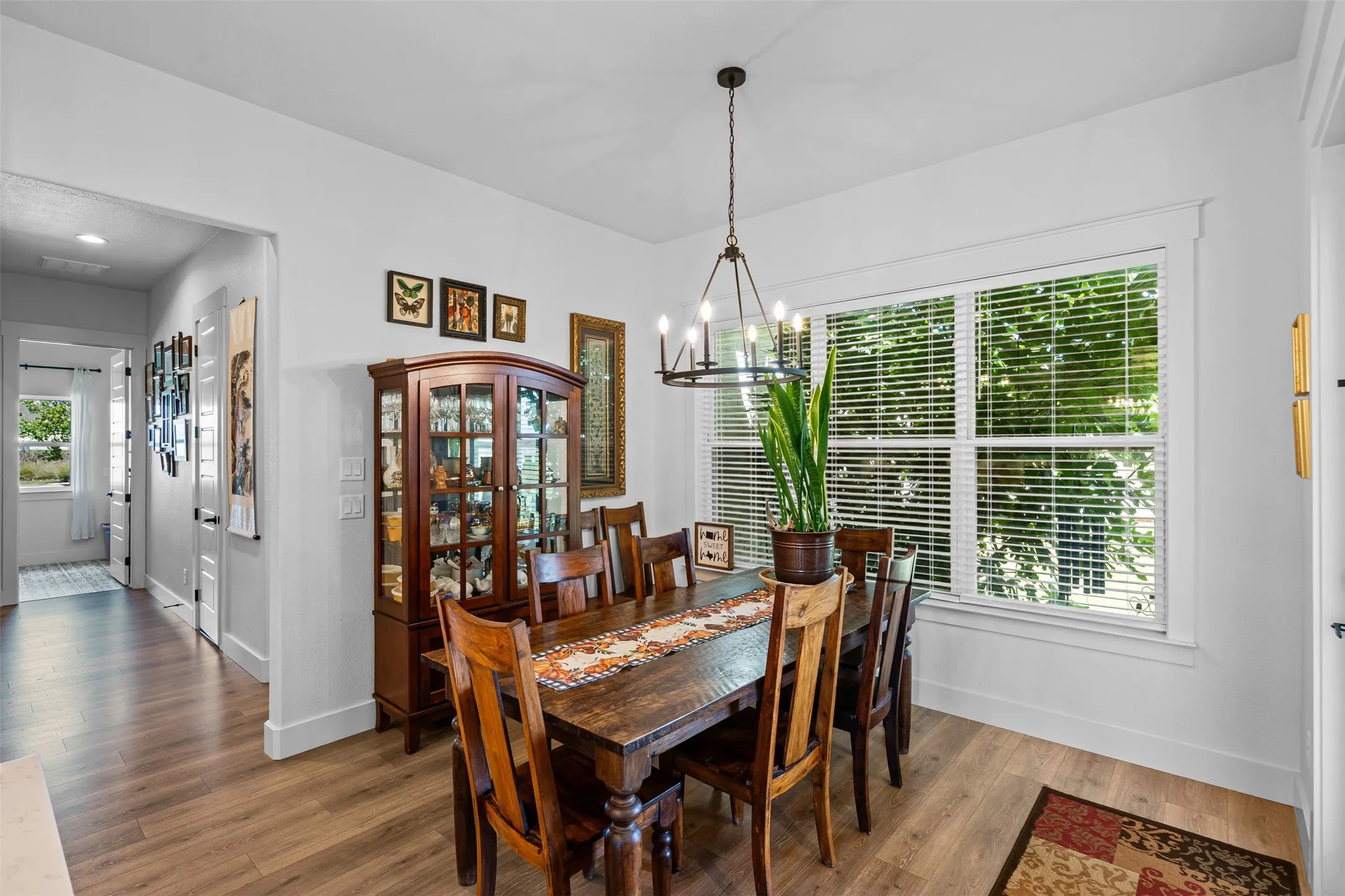 Single Family Residence For Sale in Parker County , 2045 Eagles Ridge Drive, Weatherford, Texas 76087, 4 Bedroom, 4 Bathroom, 3 Garage spaces, 3,000 Sqft, built in 2021, mls#21406274, Real Estate Agent in Weatherford, Homes For Sale in Parker county, Homes For Sale in Weatherford, Realtor in Weatherford Texas, Real Estate Brokerage Independent Realty Texas, Luminita Cordes Realtor