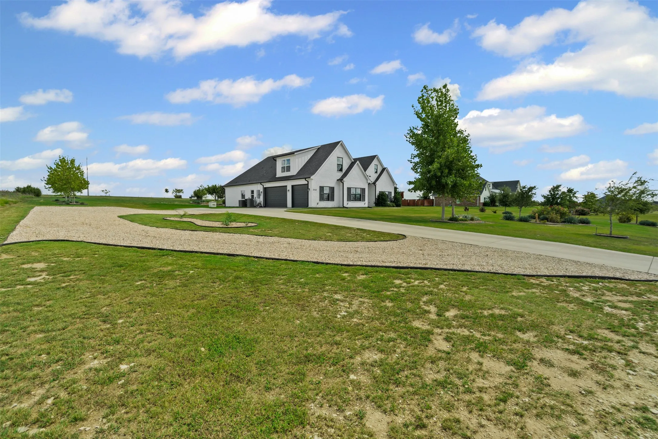 Single Family Residence For Sale in Parker County , 2045 Eagles Ridge Drive, Weatherford, Texas 76087, 4 Bedroom, 4 Bathroom, 3 Garage spaces, 3,000 Sqft, built in 2021, mls#21406274, Real Estate Agent in Weatherford, Homes For Sale in Parker county, Homes For Sale in Weatherford, Realtor in Weatherford Texas, Real Estate Brokerage Independent Realty Texas, Luminita Cordes Realtor
