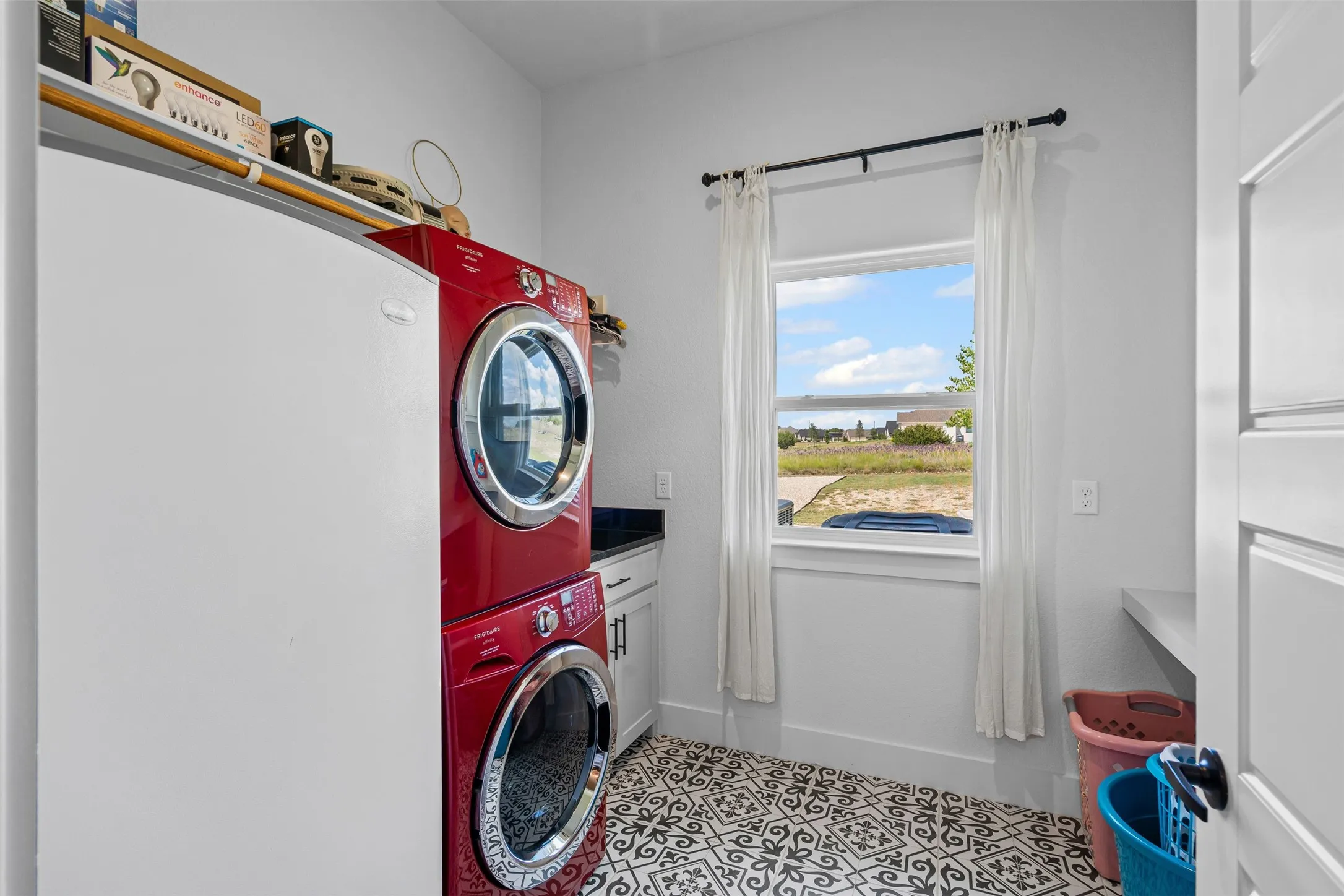 Single Family Residence For Sale in Parker County , 2045 Eagles Ridge Drive, Weatherford, Texas 76087, 4 Bedroom, 4 Bathroom, 3 Garage spaces, 3,000 Sqft, built in 2021, mls#21406274, Real Estate Agent in Weatherford, Homes For Sale in Parker county, Homes For Sale in Weatherford, Realtor in Weatherford Texas, Real Estate Brokerage Independent Realty Texas, Luminita Cordes Realtor