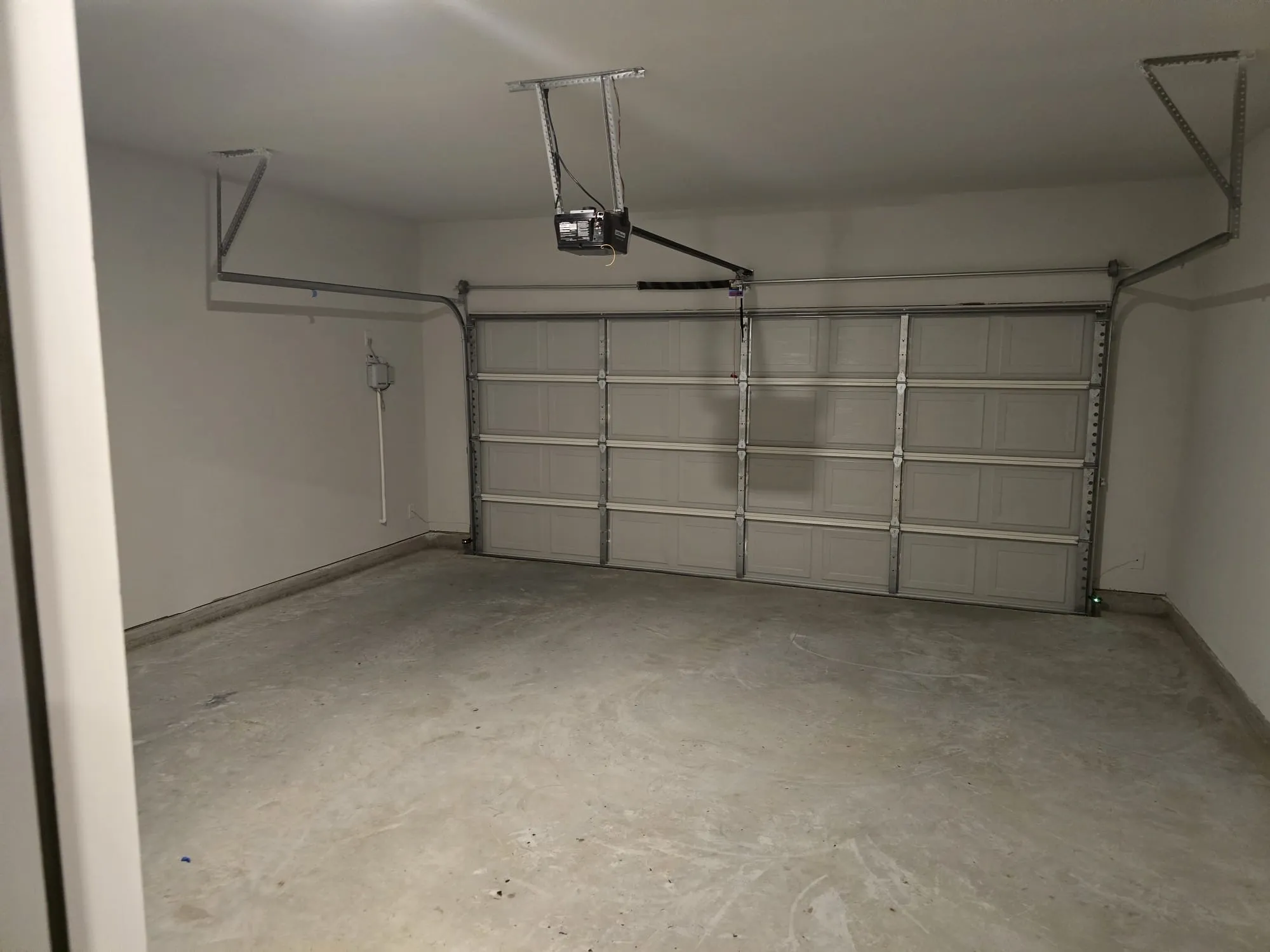 Single Family Residence For Rent in Grayson County , 714 Tinsley Meadows Drive, Van Alstyne, Texas 75495, 5 Bedroom, 3 Bathroom, 2 Garage spaces, 2,908 Sqft, built in 2023, mls#21408824, Real Estate Agent in Van Alstyne, Homes For Rent in Grayson county, Homes For Rent in Van Alstyne, Realtor in Van Alstyne Texas, Real Estate Brokerage Independent Realty Texas, Luminita Cordes Realtor