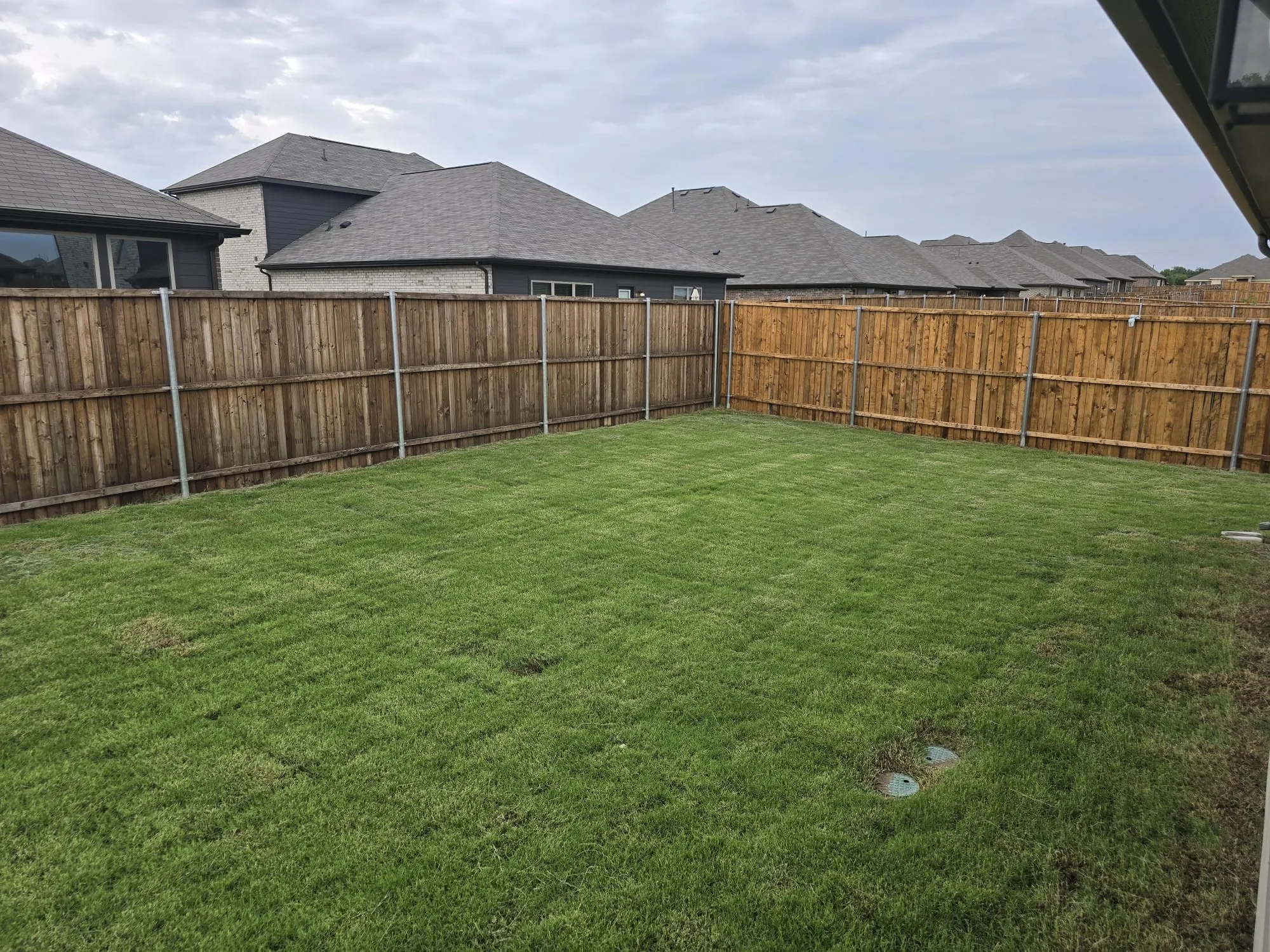 Single Family Residence For Rent in Grayson County , 714 Tinsley Meadows Drive, Van Alstyne, Texas 75495, 5 Bedroom, 3 Bathroom, 2 Garage spaces, 2,908 Sqft, built in 2023, mls#21408824, Real Estate Agent in Van Alstyne, Homes For Rent in Grayson county, Homes For Rent in Van Alstyne, Realtor in Van Alstyne Texas, Real Estate Brokerage Independent Realty Texas, Luminita Cordes Realtor