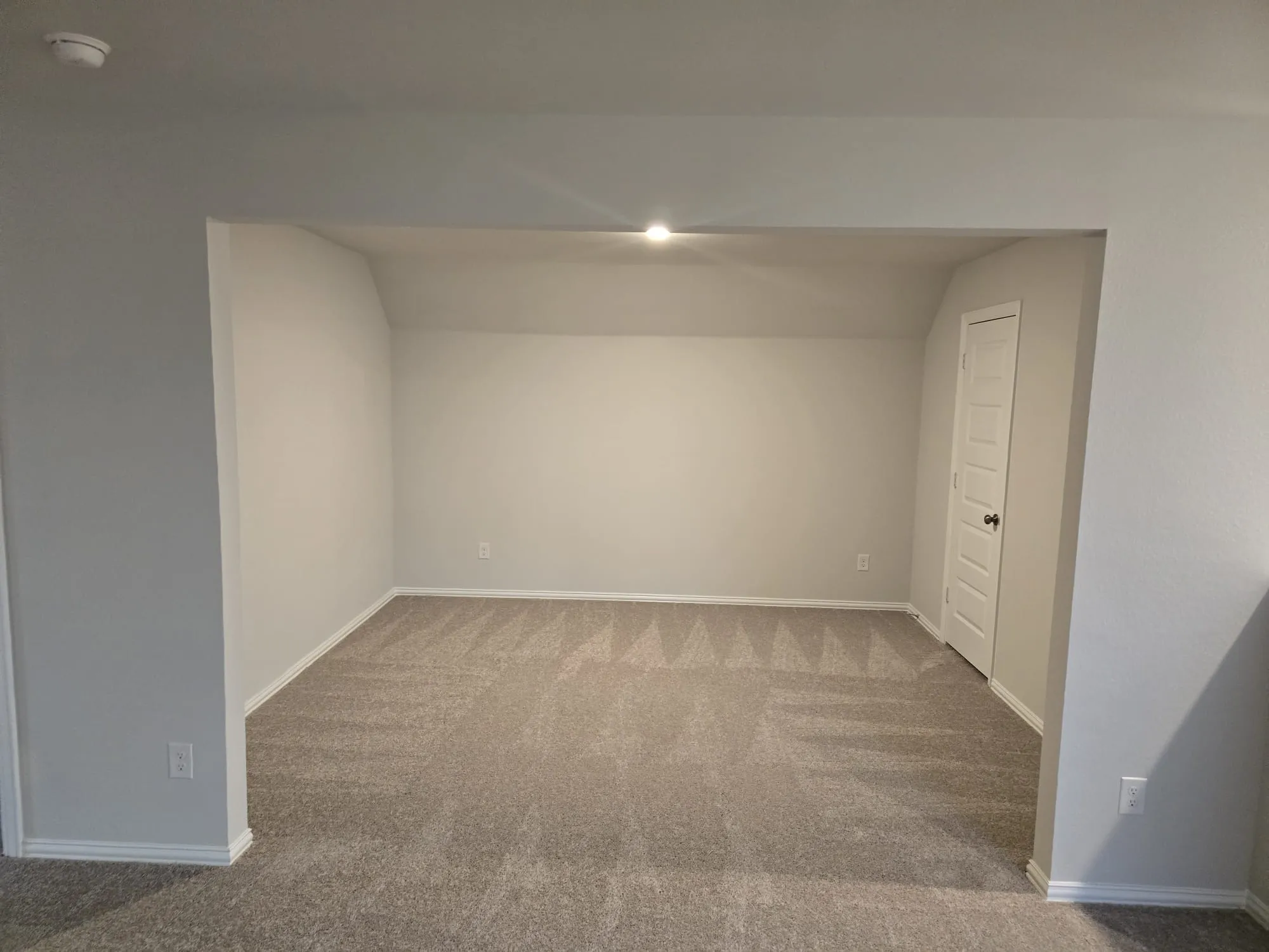Single Family Residence For Rent in Grayson County , 714 Tinsley Meadows Drive, Van Alstyne, Texas 75495, 5 Bedroom, 3 Bathroom, 2 Garage spaces, 2,908 Sqft, built in 2023, mls#21408824, Real Estate Agent in Van Alstyne, Homes For Rent in Grayson county, Homes For Rent in Van Alstyne, Realtor in Van Alstyne Texas, Real Estate Brokerage Independent Realty Texas, Luminita Cordes Realtor