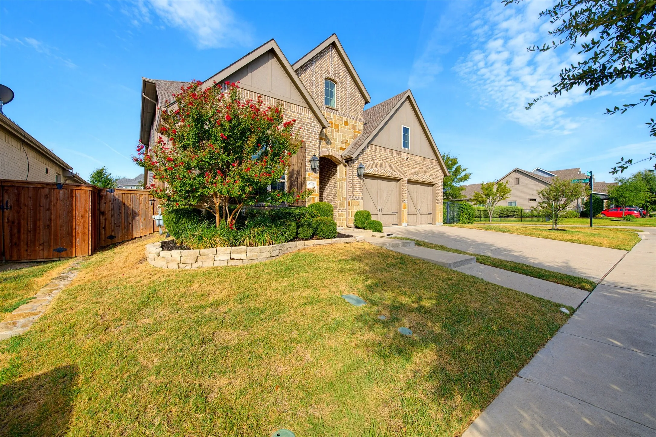Single Family Residence For Sale in Parker County , 1920 Roundtree Circle E, Fort Worth, Texas 76008, 4 Bedroom, 4 Bathroom, 2 Garage spaces, 3,048 Sqft, built in 2018, mls#21391723, Real Estate Agent in Fort Worth, Homes For Sale in Parker county, Homes For Sale in Fort Worth, Realtor in Fort Worth Texas, Real Estate Brokerage Independent Realty Texas, Luminita Cordes Realtor