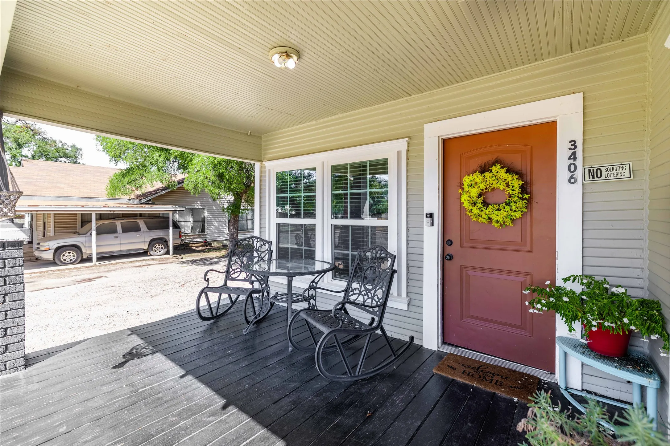 Single Family Residence For Sale in Brown County , 3406 Austin Avenue, Brownwood, Texas 76801, 3 Bedroom, 2 Bathroom, Garage spaces, 1,110 Sqft, built in 1945, mls#21406590, Real Estate Agent in Brownwood, Homes For Sale in Brown county, Homes For Sale in Brownwood, Realtor in Brownwood Texas, Real Estate Brokerage Independent Realty Texas, Luminita Cordes Realtor