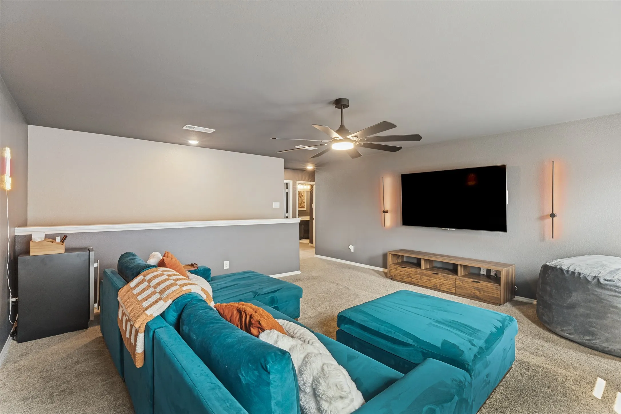 Single Family Residence For Sale in Tarrant County , 2213 Lacerta Drive, Haslet, Texas 76052, 4 Bedroom, 3 Bathroom, 3 Garage spaces, 2,766 Sqft, built in 2022, mls#21407944, Real Estate Agent in Haslet, Homes For Sale in Tarrant county, Homes For Sale in Haslet, Realtor in Haslet Texas, Real Estate Brokerage Independent Realty Texas, Luminita Cordes Realtor