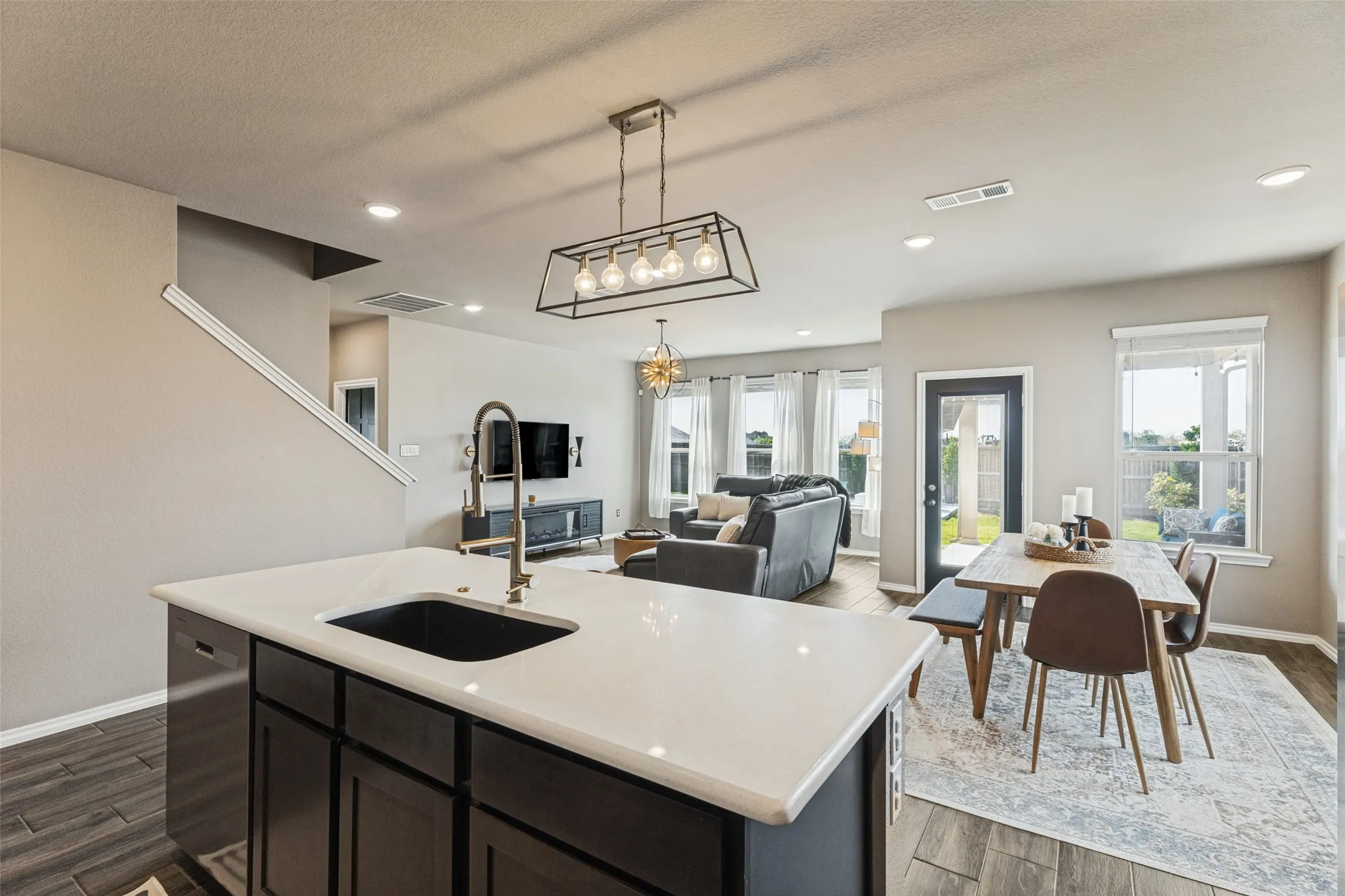 Single Family Residence For Sale in Tarrant County , 2213 Lacerta Drive, Haslet, Texas 76052, 4 Bedroom, 3 Bathroom, 3 Garage spaces, 2,766 Sqft, built in 2022, mls#21407944, Real Estate Agent in Haslet, Homes For Sale in Tarrant county, Homes For Sale in Haslet, Realtor in Haslet Texas, Real Estate Brokerage Independent Realty Texas, Luminita Cordes Realtor