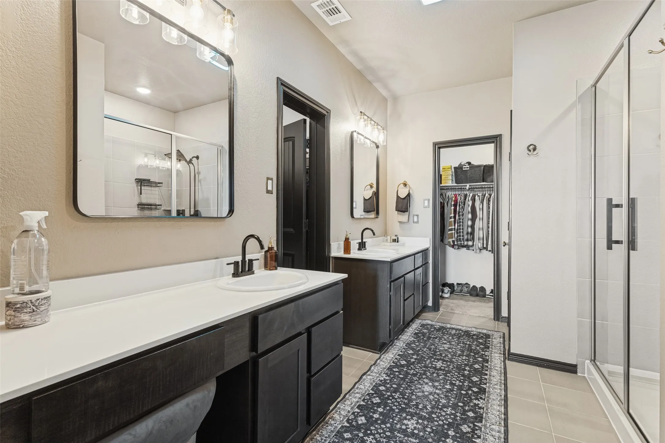 Single Family Residence For Sale in Tarrant County , 2213 Lacerta Drive, Haslet, Texas 76052, 4 Bedroom, 3 Bathroom, 3 Garage spaces, 2,766 Sqft, built in 2022, mls#21407944, Real Estate Agent in Haslet, Homes For Sale in Tarrant county, Homes For Sale in Haslet, Realtor in Haslet Texas, Real Estate Brokerage Independent Realty Texas, Luminita Cordes Realtor