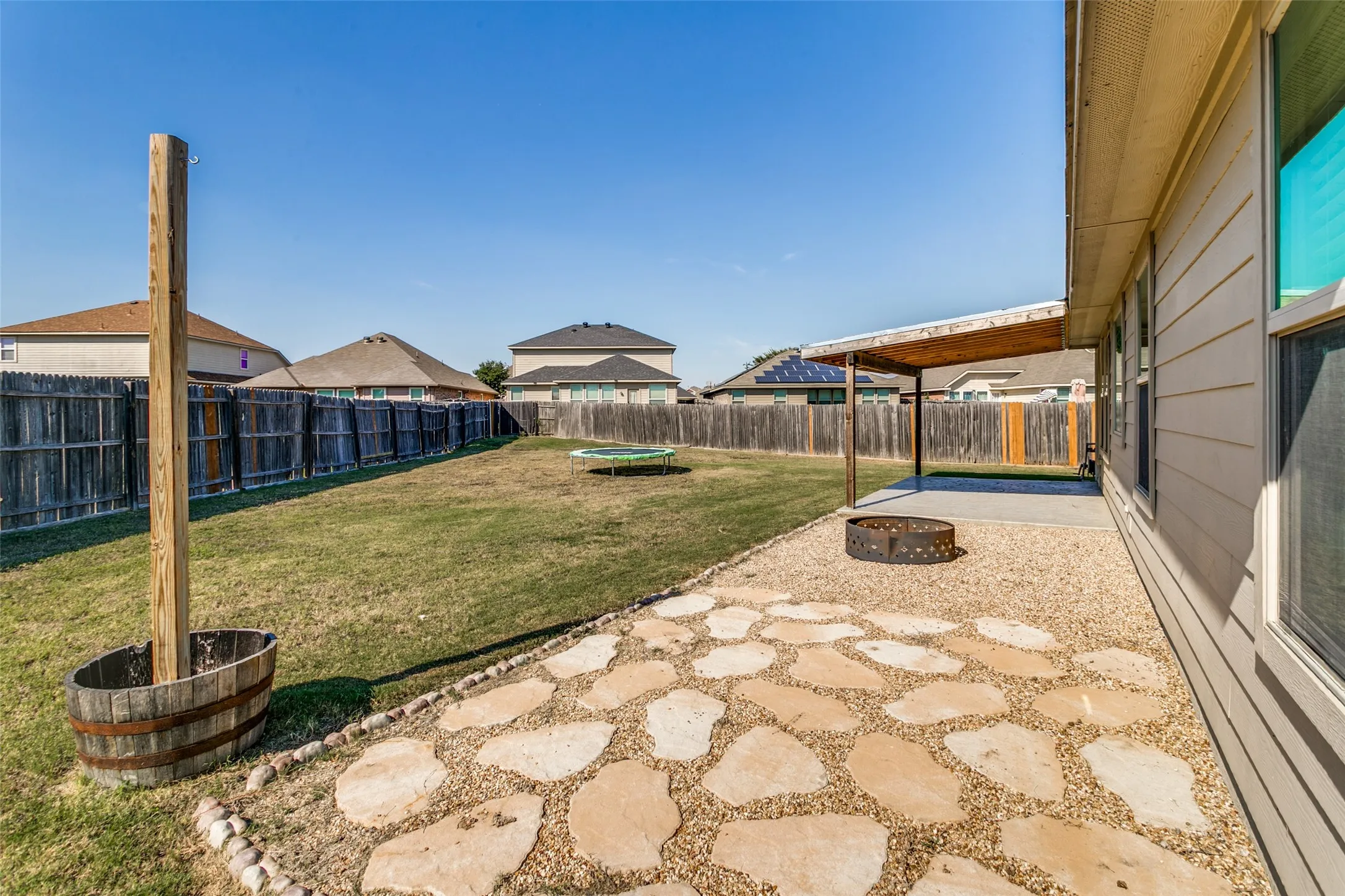 Single Family Residence For Sale in Tarrant County , 11204 Beechgrove Court, Fort Worth, Texas 76140, 4 Bedroom, 2 Bathroom, 2 Garage spaces, 1,756 Sqft, built in 2014, mls#21403926, Real Estate Agent in Fort Worth, Homes For Sale in Tarrant county, Homes For Sale in Fort Worth, Realtor in Fort Worth Texas, Real Estate Brokerage Independent Realty Texas, Luminita Cordes Realtor