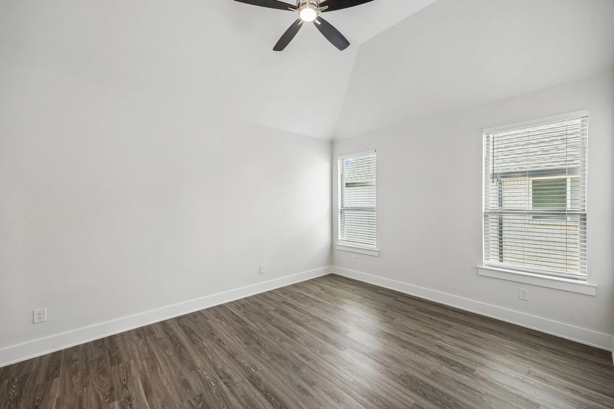 Single Family Residence For Sale in Denton County , 2970 Sunfish Street, Prosper, Texas 75078, 5 Bedroom, 6 Bathroom, 2 Garage spaces, 4,720 Sqft, built in 2023, mls#21408780, Real Estate Agent in Prosper, Homes For Sale in Denton county, Homes For Sale in Prosper, Realtor in Prosper Texas, Real Estate Brokerage Independent Realty Texas, Luminita Cordes Realtor