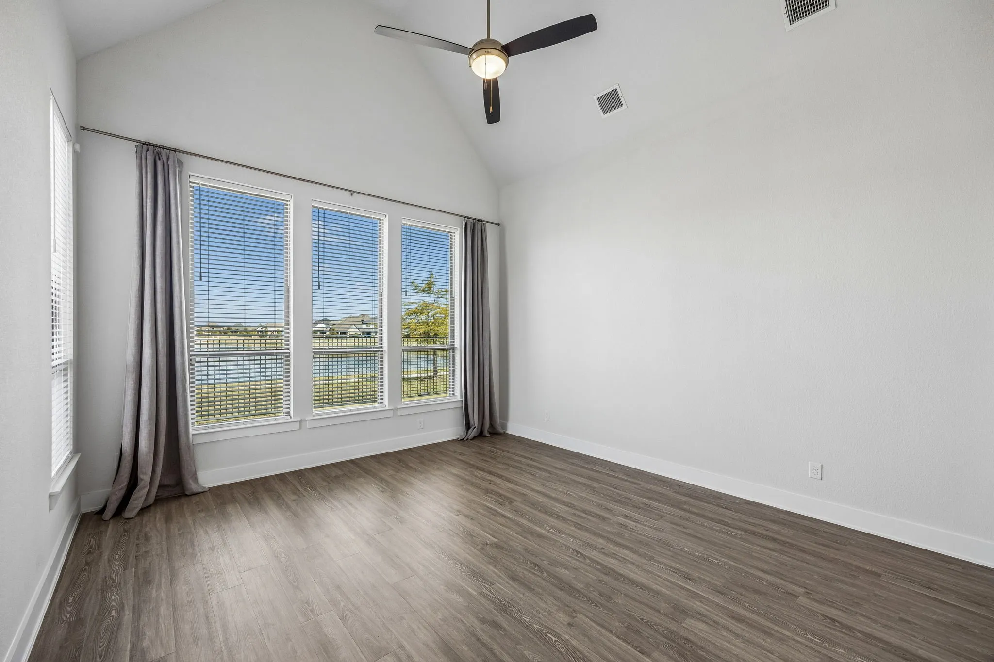 Single Family Residence For Sale in Denton County , 2970 Sunfish Street, Prosper, Texas 75078, 5 Bedroom, 6 Bathroom, 2 Garage spaces, 4,720 Sqft, built in 2023, mls#21408780, Real Estate Agent in Prosper, Homes For Sale in Denton county, Homes For Sale in Prosper, Realtor in Prosper Texas, Real Estate Brokerage Independent Realty Texas, Luminita Cordes Realtor