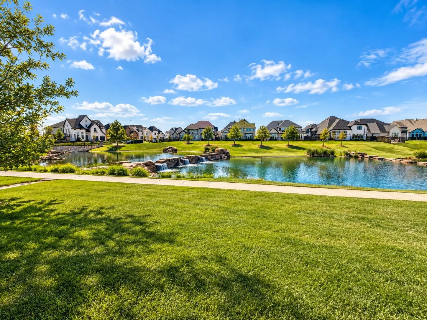 Single Family Residence For Sale in Denton County , 2970 Sunfish Street, Prosper, Texas 75078, 5 Bedroom, 6 Bathroom, 2 Garage spaces, 4,720 Sqft, built in 2023, mls#21408780, Real Estate Agent in Prosper, Homes For Sale in Denton county, Homes For Sale in Prosper, Realtor in Prosper Texas, Real Estate Brokerage Independent Realty Texas, Luminita Cordes Realtor