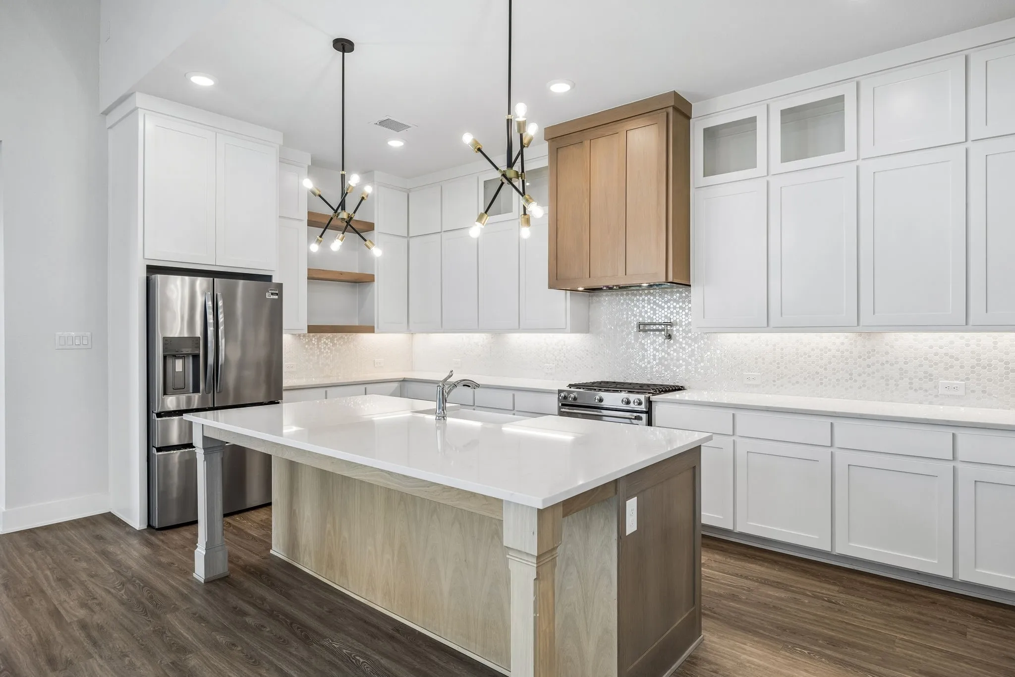 Single Family Residence For Sale in Denton County , 2970 Sunfish Street, Prosper, Texas 75078, 5 Bedroom, 6 Bathroom, 2 Garage spaces, 4,720 Sqft, built in 2023, mls#21408780, Real Estate Agent in Prosper, Homes For Sale in Denton county, Homes For Sale in Prosper, Realtor in Prosper Texas, Real Estate Brokerage Independent Realty Texas, Luminita Cordes Realtor