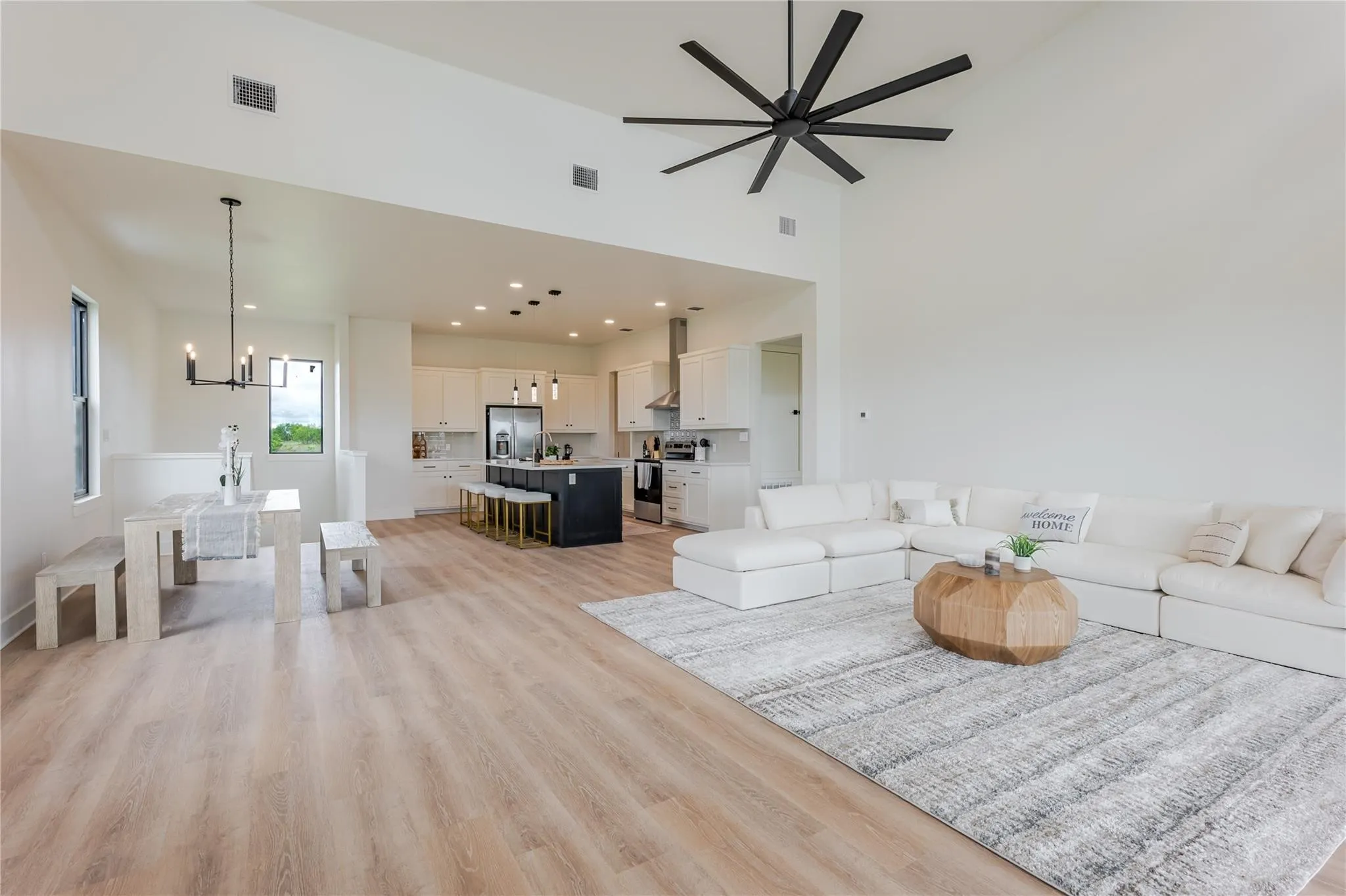Single Family Residence For Sale in Palo Pinto County , 4064 Hells Gate Loop, Possum Kingdom Lake, Texas 76475, 4 Bedroom, 4 Bathroom, 2 Garage spaces, 2,720 Sqft, built in 2023, mls#21408848, Real Estate Agent in Possum Kingdom Lake, Homes For Sale in Palo Pinto county, Homes For Sale in Possum Kingdom Lake, Realtor in Possum Kingdom Lake Texas, Real Estate Brokerage Independent Realty Texas, Luminita Cordes Realtor