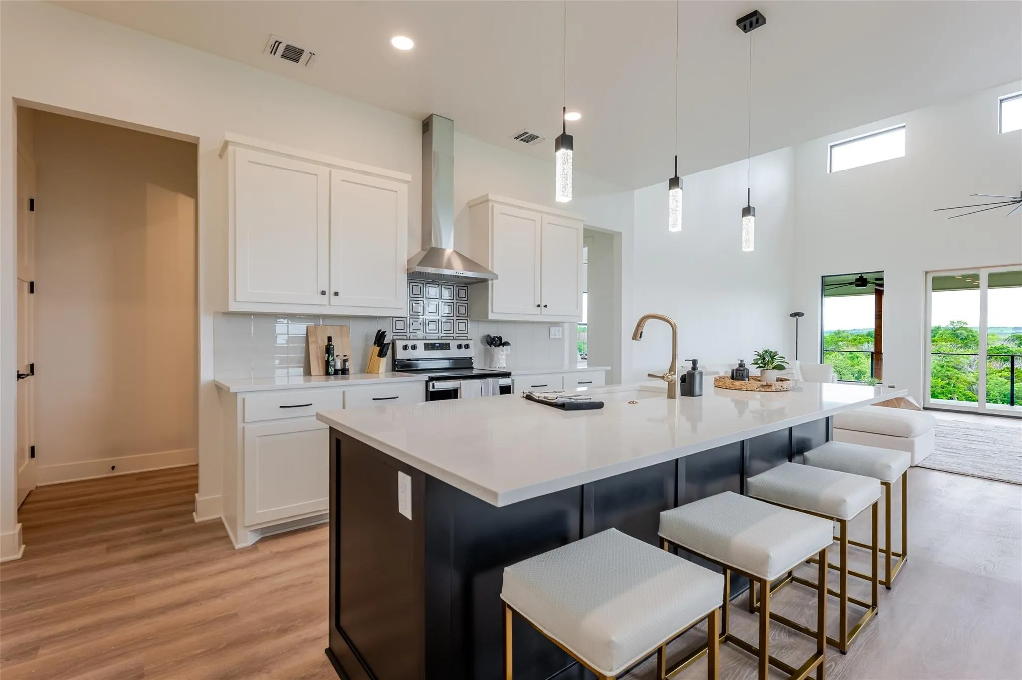 Single Family Residence For Sale in Palo Pinto County , 4064 Hells Gate Loop, Possum Kingdom Lake, Texas 76475, 4 Bedroom, 4 Bathroom, 2 Garage spaces, 2,720 Sqft, built in 2023, mls#21408848, Real Estate Agent in Possum Kingdom Lake, Homes For Sale in Palo Pinto county, Homes For Sale in Possum Kingdom Lake, Realtor in Possum Kingdom Lake Texas, Real Estate Brokerage Independent Realty Texas, Luminita Cordes Realtor