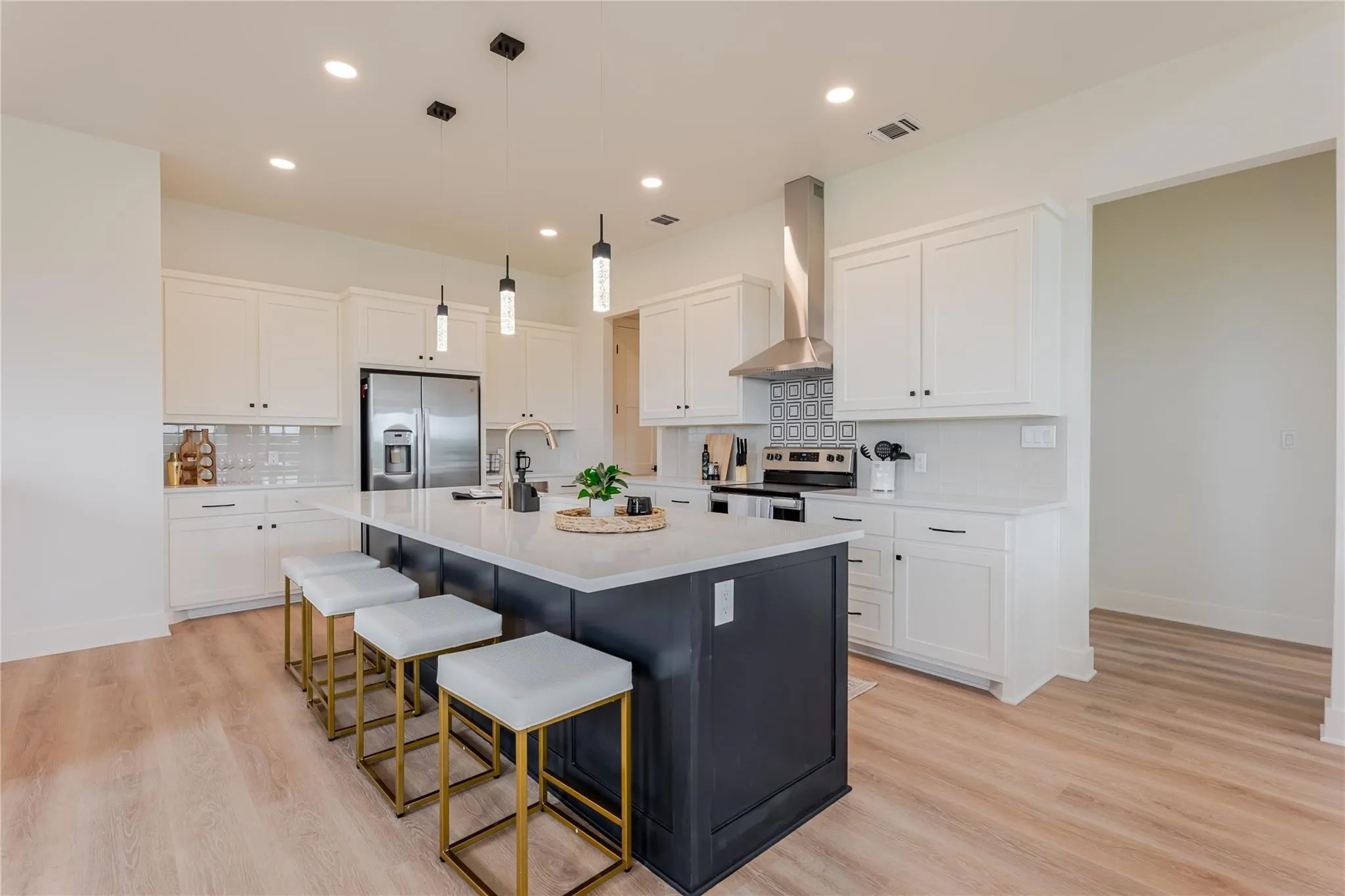 Single Family Residence For Sale in Palo Pinto County , 4064 Hells Gate Loop, Possum Kingdom Lake, Texas 76475, 4 Bedroom, 4 Bathroom, 2 Garage spaces, 2,720 Sqft, built in 2023, mls#21408848, Real Estate Agent in Possum Kingdom Lake, Homes For Sale in Palo Pinto county, Homes For Sale in Possum Kingdom Lake, Realtor in Possum Kingdom Lake Texas, Real Estate Brokerage Independent Realty Texas, Luminita Cordes Realtor