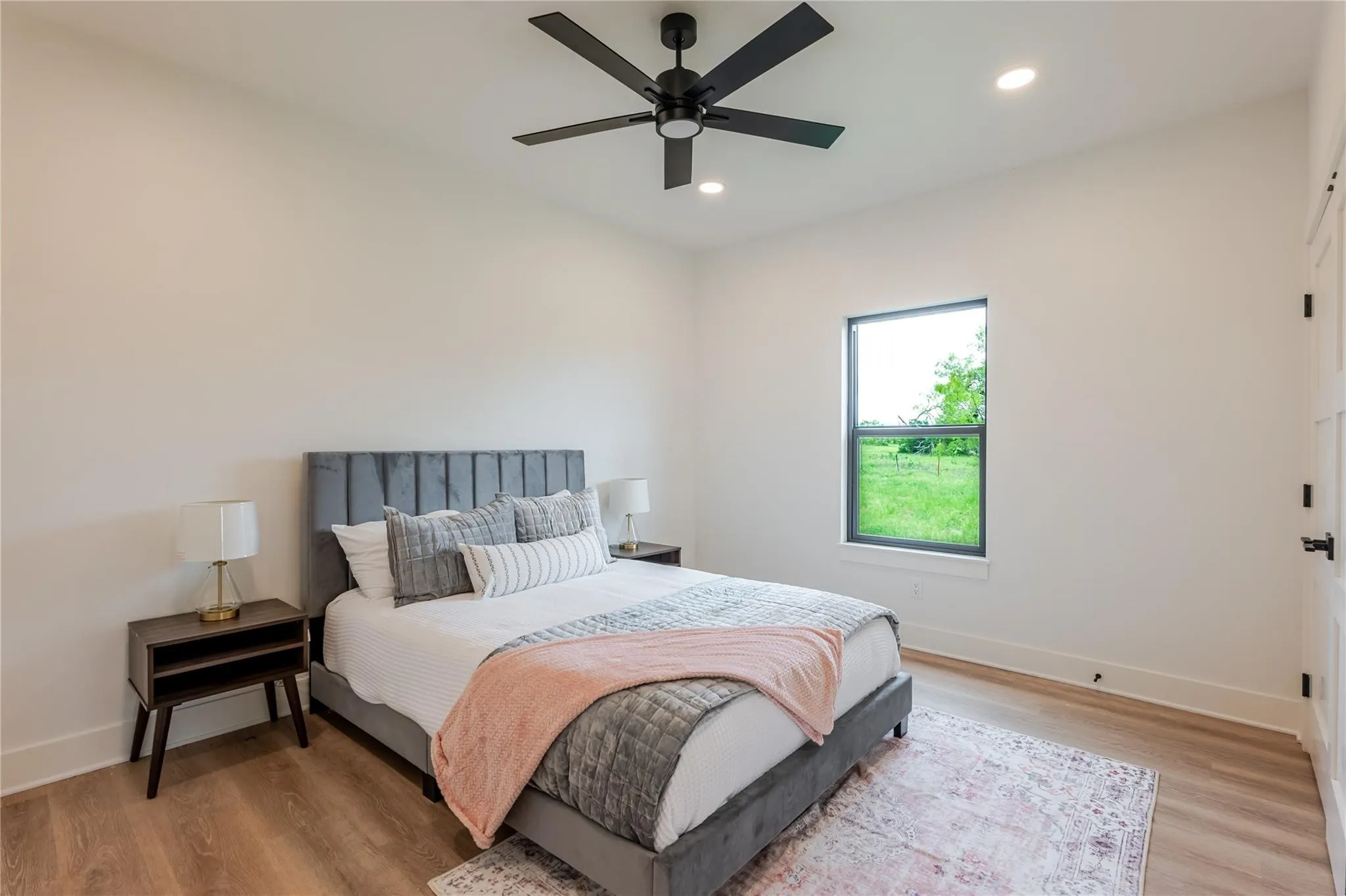 Single Family Residence For Sale in Palo Pinto County , 4064 Hells Gate Loop, Possum Kingdom Lake, Texas 76475, 4 Bedroom, 4 Bathroom, 2 Garage spaces, 2,720 Sqft, built in 2023, mls#21408848, Real Estate Agent in Possum Kingdom Lake, Homes For Sale in Palo Pinto county, Homes For Sale in Possum Kingdom Lake, Realtor in Possum Kingdom Lake Texas, Real Estate Brokerage Independent Realty Texas, Luminita Cordes Realtor