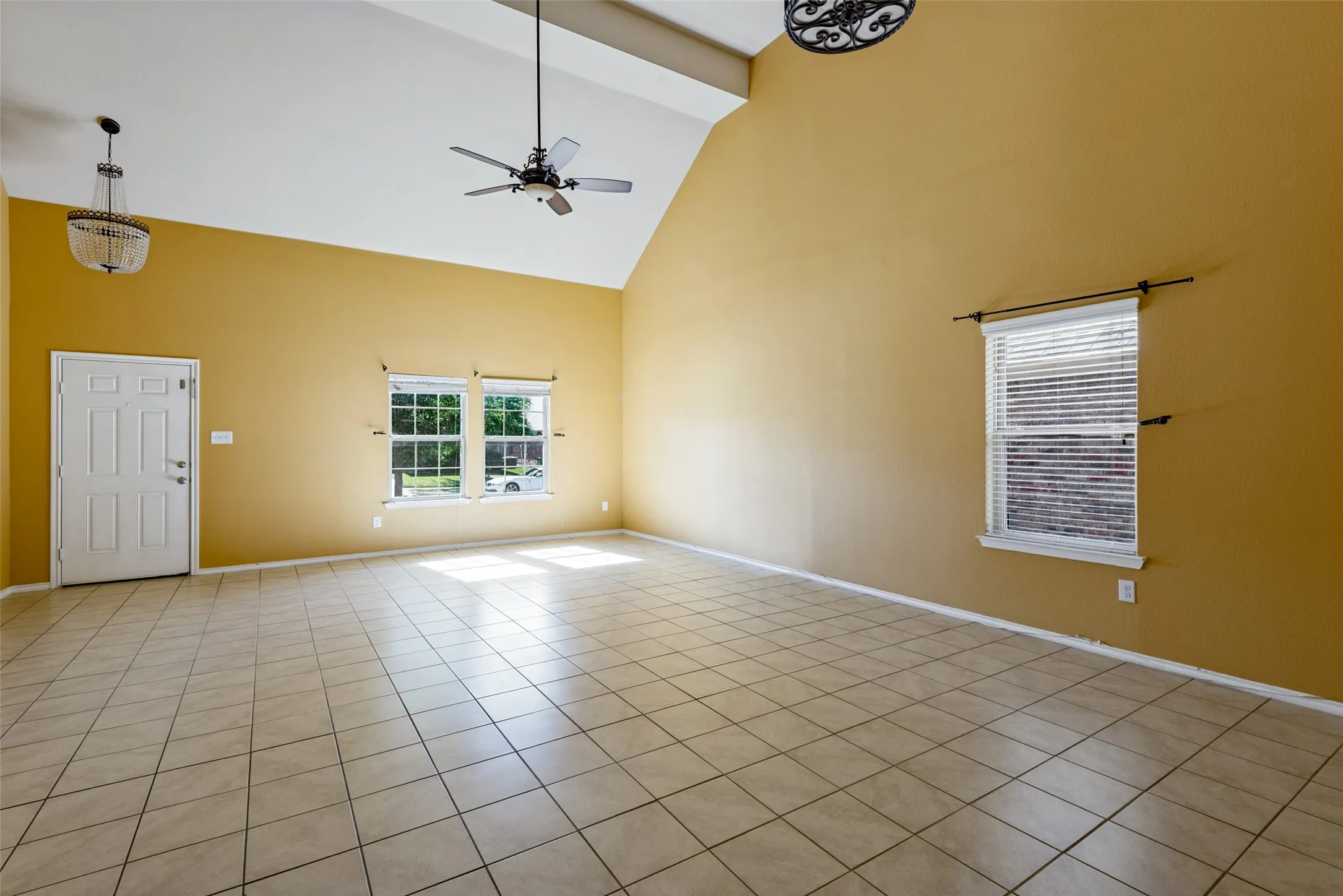 Single Family Residence For Sale in Kaufman County , 2430 Monty Street, Forney, Texas 75126, 4 Bedroom, 3 Bathroom, 2 Garage spaces, 2,198 Sqft, built in 2018, mls#21389826, Real Estate Agent in Forney, Homes For Sale in Kaufman county, Homes For Sale in Forney, Realtor in Forney Texas, Real Estate Brokerage Independent Realty Texas, Luminita Cordes Realtor