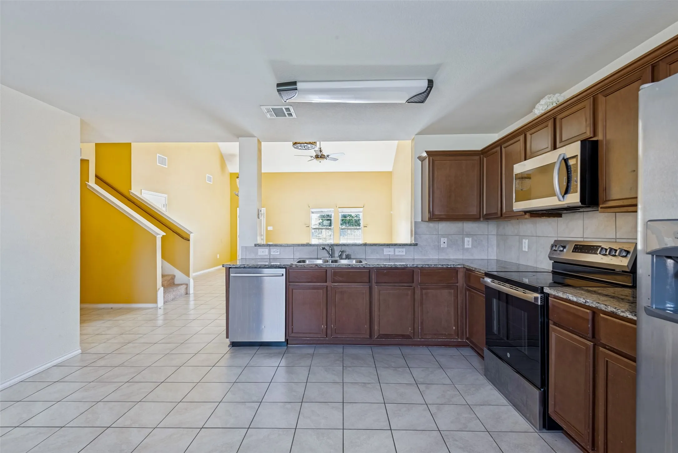 Single Family Residence For Sale in Kaufman County , 2430 Monty Street, Forney, Texas 75126, 4 Bedroom, 3 Bathroom, 2 Garage spaces, 2,198 Sqft, built in 2018, mls#21389826, Real Estate Agent in Forney, Homes For Sale in Kaufman county, Homes For Sale in Forney, Realtor in Forney Texas, Real Estate Brokerage Independent Realty Texas, Luminita Cordes Realtor