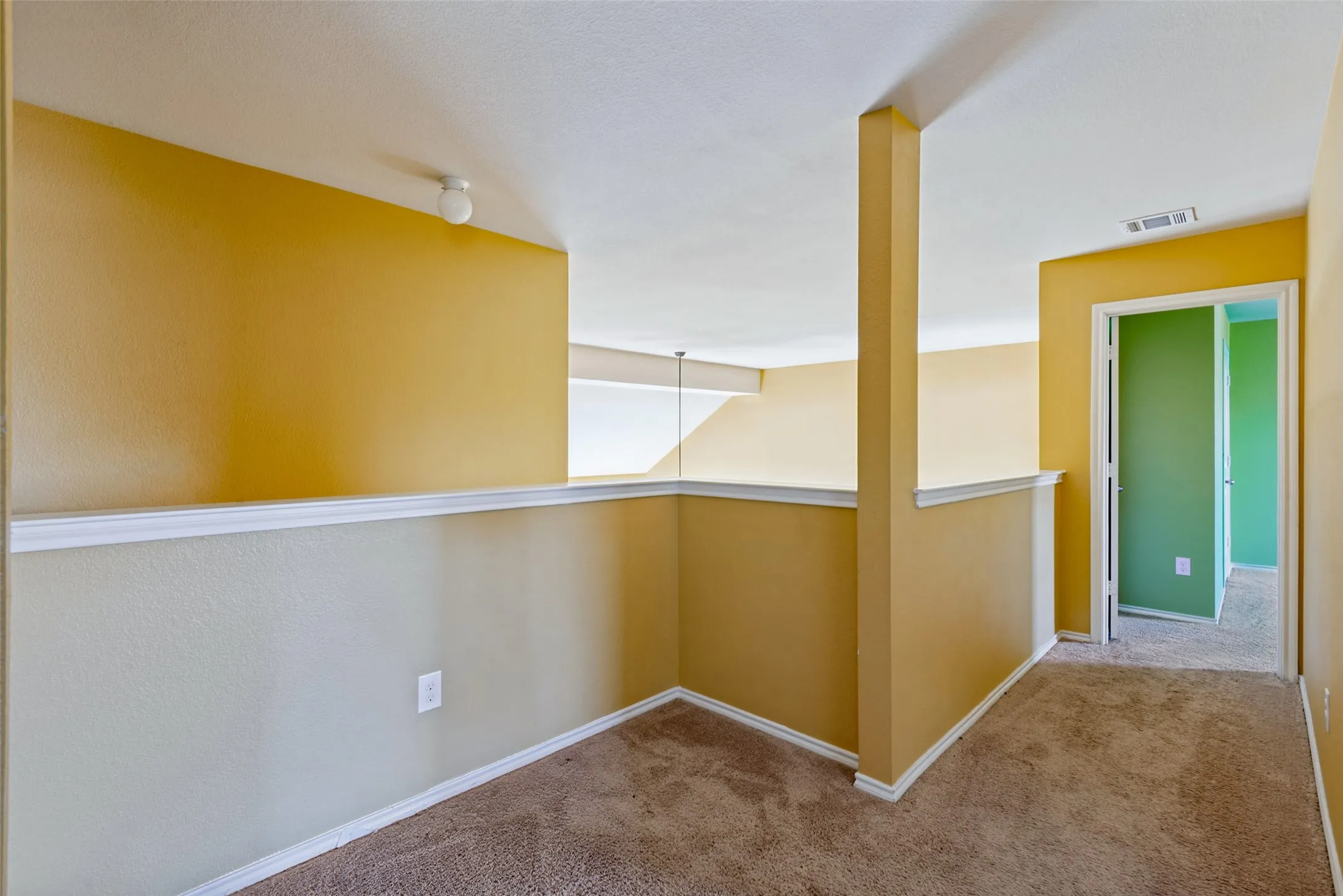 Single Family Residence For Sale in Kaufman County , 2430 Monty Street, Forney, Texas 75126, 4 Bedroom, 3 Bathroom, 2 Garage spaces, 2,198 Sqft, built in 2018, mls#21389826, Real Estate Agent in Forney, Homes For Sale in Kaufman county, Homes For Sale in Forney, Realtor in Forney Texas, Real Estate Brokerage Independent Realty Texas, Luminita Cordes Realtor