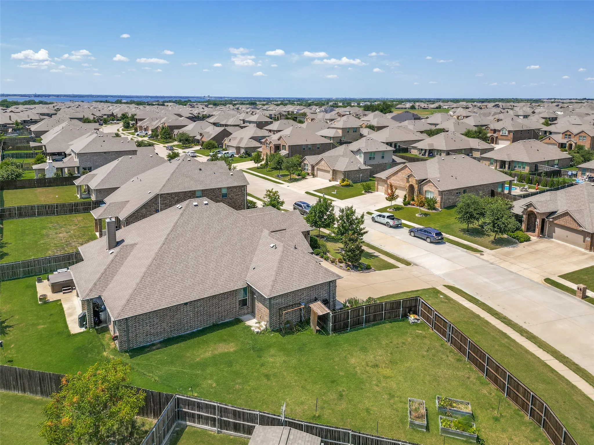 Single Family Residence For Rent in Kaufman County , 3003 Lily Lane, Heath, Texas 75126, 5 Bedroom, 3 Bathroom, 3 Garage spaces, 2,912 Sqft, built in 2016, mls#21408466, Real Estate Agent in Heath, Homes For Rent in Kaufman county, Homes For Rent in Heath, Realtor in Heath Texas, Real Estate Brokerage Independent Realty Texas, Luminita Cordes Realtor