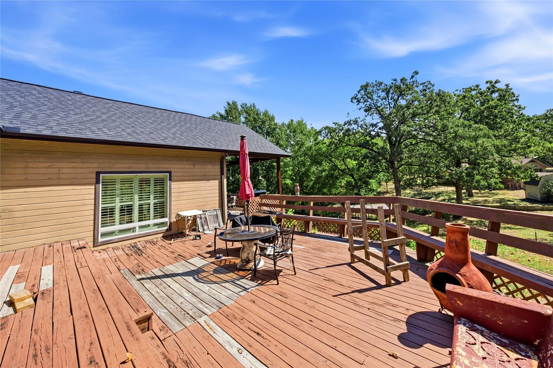 Single Family Residence For Sale in Henderson County , 5280 Loma Vista, Malakoff, Texas 75148, 3 Bedroom, 2 Bathroom, 2 Garage spaces, 2,024 Sqft, built in 2008, mls#21408855, Real Estate Agent in Malakoff, Homes For Sale in Henderson county, Homes For Sale in Malakoff, Realtor in Malakoff Texas, Real Estate Brokerage Independent Realty Texas, Luminita Cordes Realtor