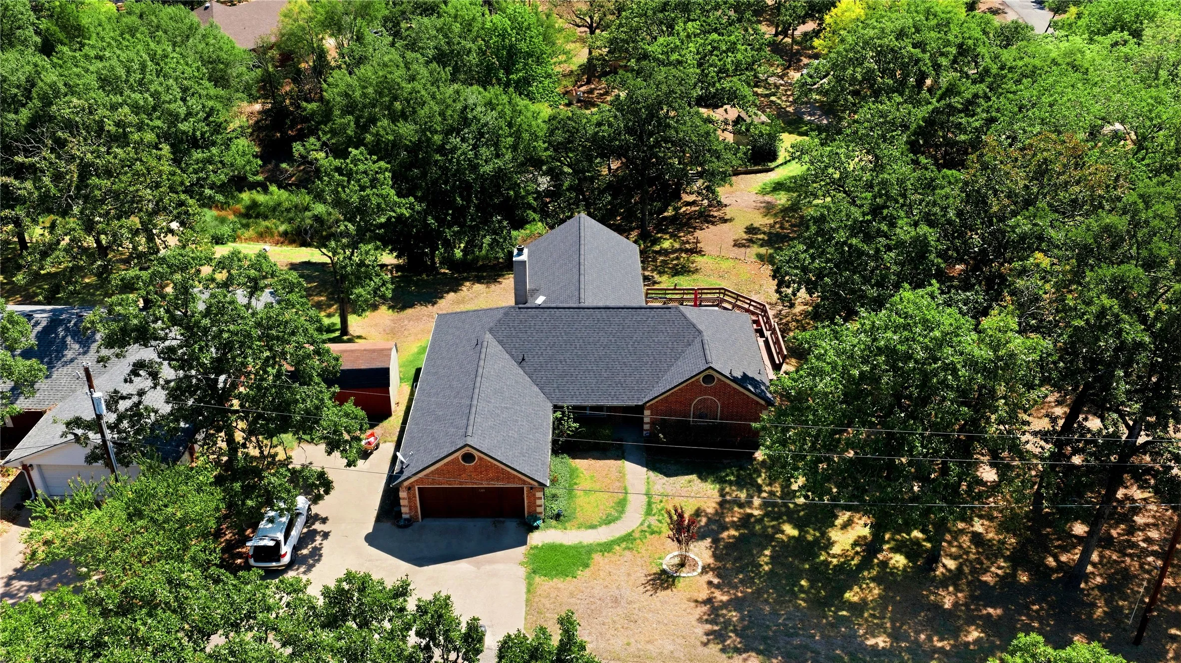 Single Family Residence For Sale in Henderson County , 5280 Loma Vista, Malakoff, Texas 75148, 3 Bedroom, 2 Bathroom, 2 Garage spaces, 2,024 Sqft, built in 2008, mls#21408855, Real Estate Agent in Malakoff, Homes For Sale in Henderson county, Homes For Sale in Malakoff, Realtor in Malakoff Texas, Real Estate Brokerage Independent Realty Texas, Luminita Cordes Realtor