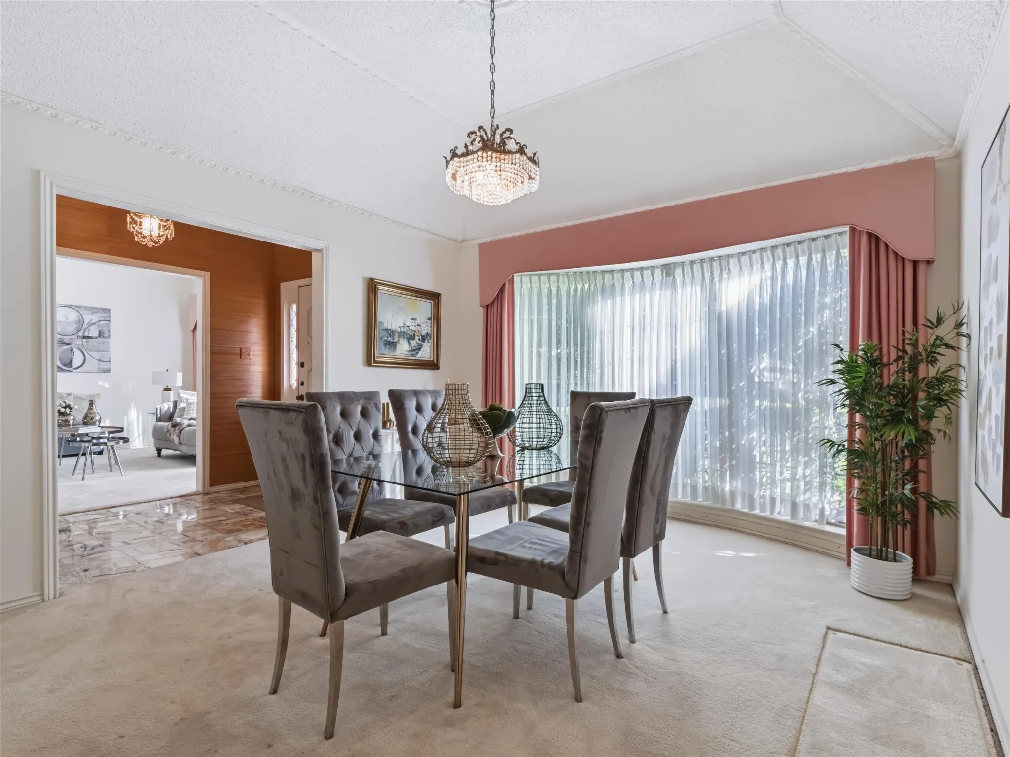 Single Family Residence For Sale in Dallas County , 6911 Brentfield Drive, Dallas, Texas 75248, 4 Bedroom, 3 Bathroom, 2 Garage spaces, 2,606 Sqft, built in 1976, mls#21405685, Real Estate Agent in Dallas, Homes For Sale in Dallas county, Homes For Sale in Dallas, Realtor in Dallas Texas, Real Estate Brokerage Independent Realty Texas, Luminita Cordes Realtor