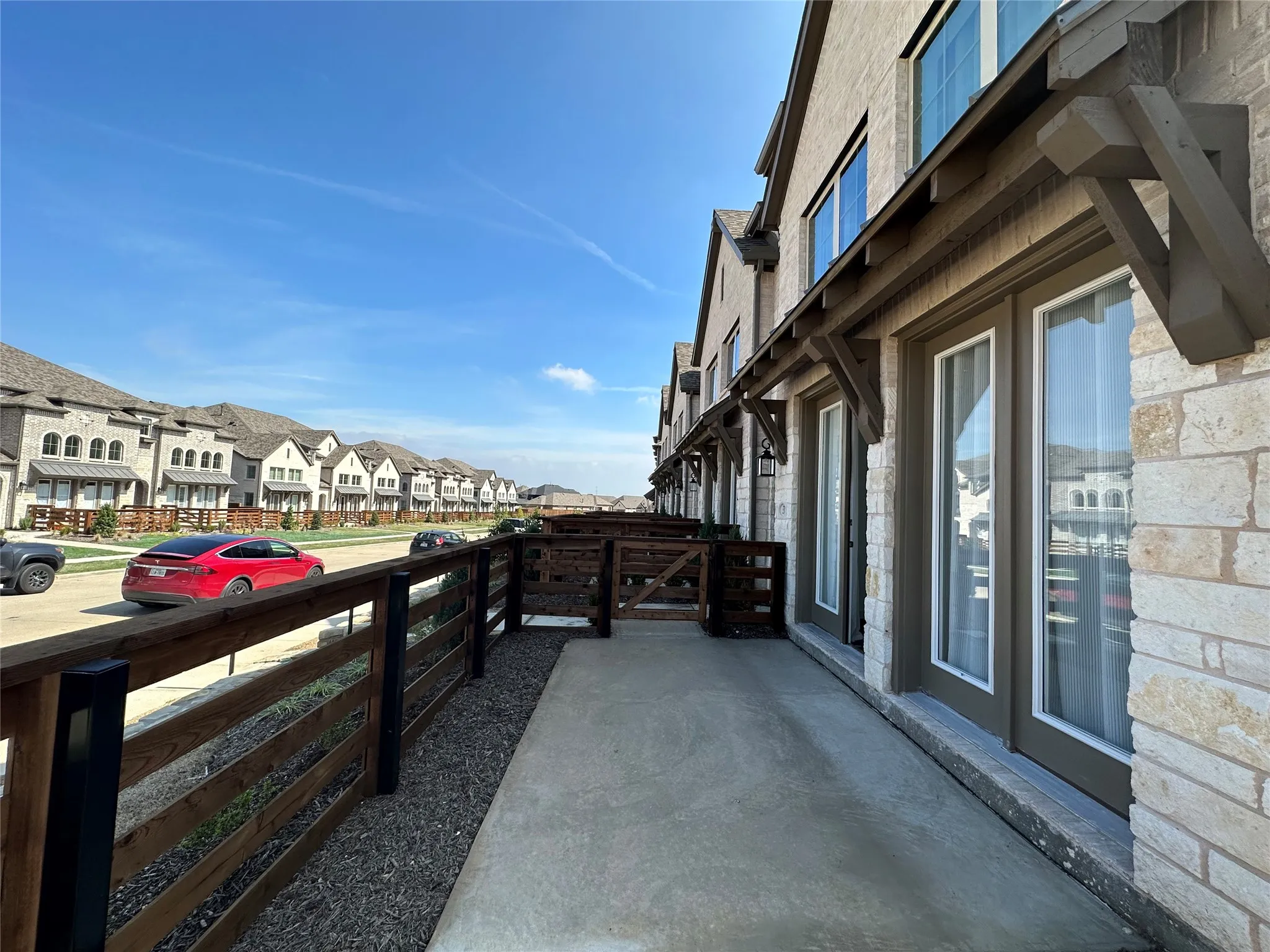 Townhouse For Rent in Collin County , 358 Somerville Drive, Mc Kinney, Texas 75071, 3 Bedroom, 3 Bathroom, 2 Garage spaces, 1,827 Sqft, built in 2021, mls#21408863, Real Estate Agent in Mc Kinney, Homes For Rent in Collin county, Homes For Rent in Mc Kinney, Realtor in Mc Kinney Texas, Real Estate Brokerage Independent Realty Texas, Luminita Cordes Realtor