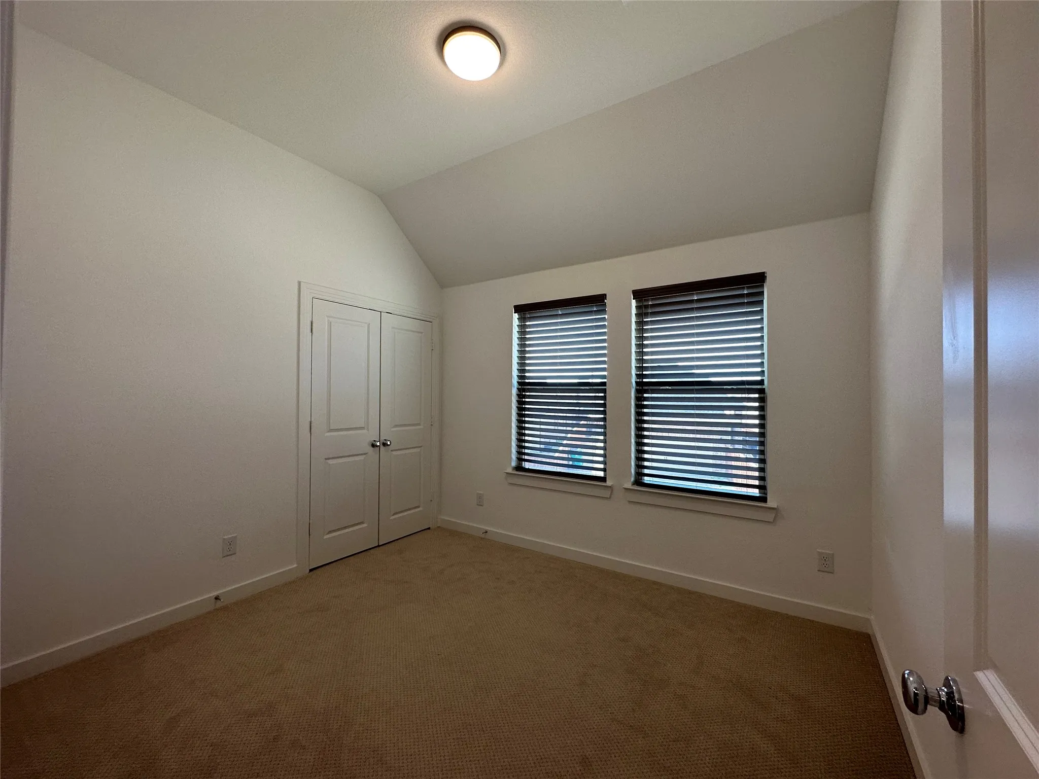 Townhouse For Rent in Collin County , 358 Somerville Drive, Mc Kinney, Texas 75071, 3 Bedroom, 3 Bathroom, 2 Garage spaces, 1,827 Sqft, built in 2021, mls#21408863, Real Estate Agent in Mc Kinney, Homes For Rent in Collin county, Homes For Rent in Mc Kinney, Realtor in Mc Kinney Texas, Real Estate Brokerage Independent Realty Texas, Luminita Cordes Realtor