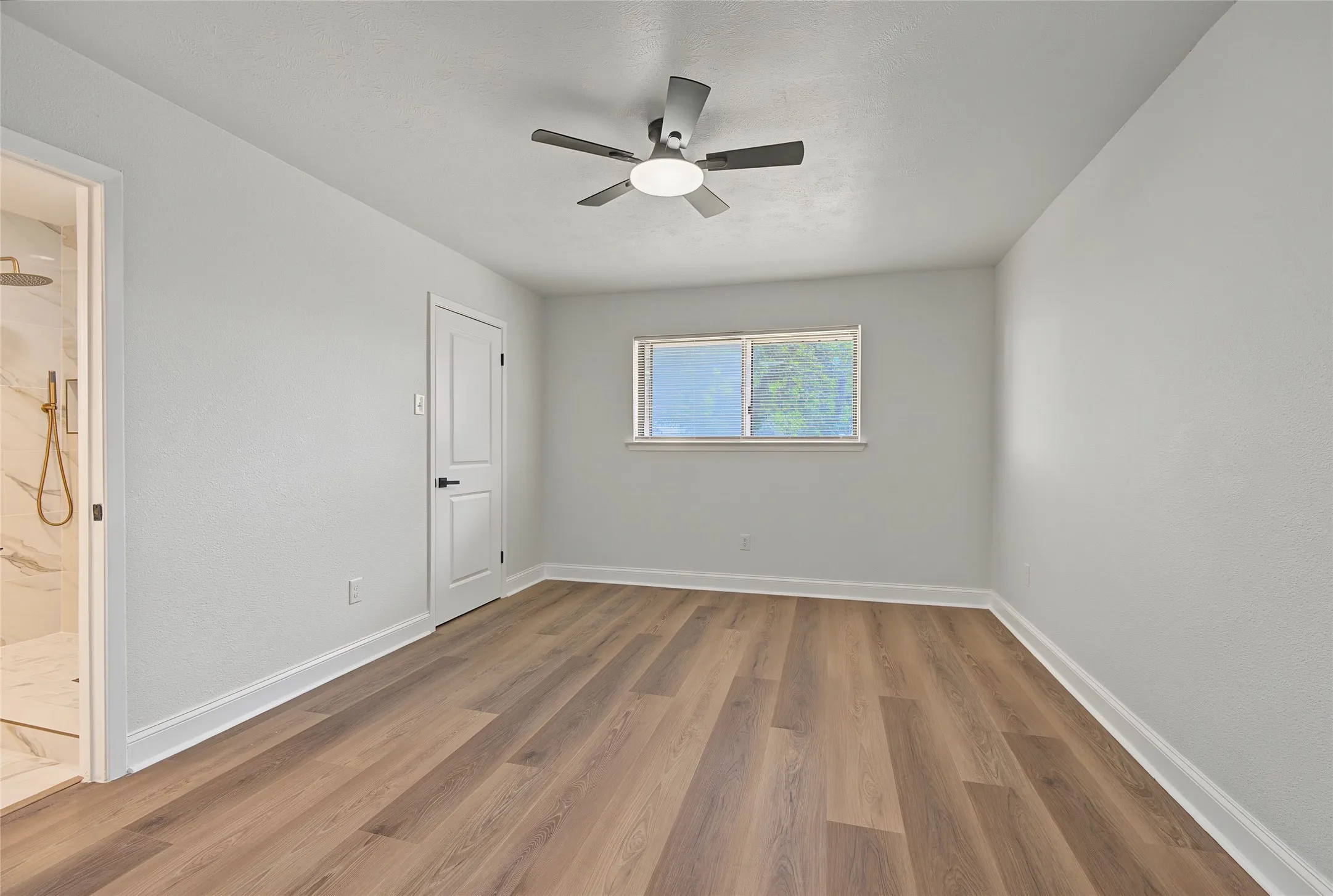 Single Family Residence For Sale in Dallas County , 2200 Stafford Lane, Mesquite, Texas 75150, 4 Bedroom, 2 Bathroom, 2 Garage spaces, 1,627 Sqft, built in 1971, mls#21408548, Real Estate Agent in Mesquite, Homes For Sale in Dallas county, Homes For Sale in Mesquite, Realtor in Mesquite Texas, Real Estate Brokerage Independent Realty Texas, Luminita Cordes Realtor