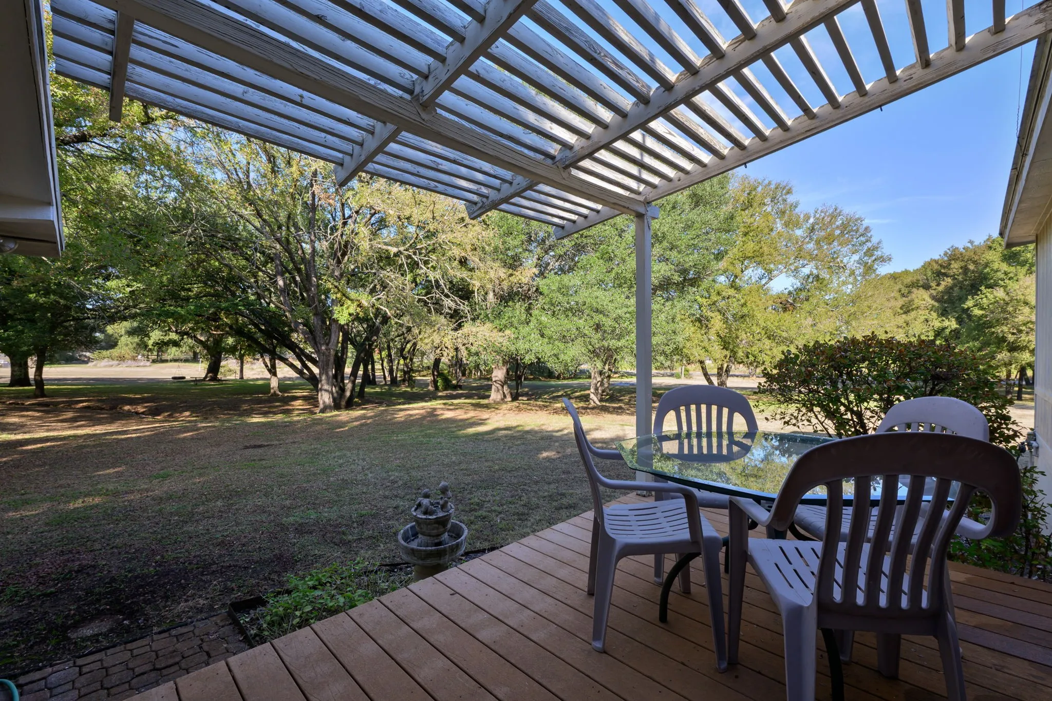 Manufactured Home For Sale in Hood County , 404 Cleveland Road, Granbury, Texas 76049, 3 Bedroom, 3 Bathroom, 2 Garage spaces, 1,872 Sqft, built in 1984, mls#21404567, Real Estate Agent in Granbury, Homes For Sale in Hood county, Homes For Sale in Granbury, Realtor in Granbury Texas, Real Estate Brokerage Independent Realty Texas, Luminita Cordes Realtor