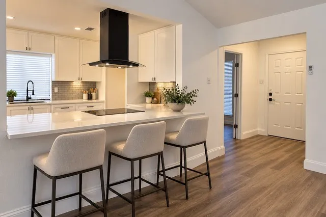 Virtual Staging