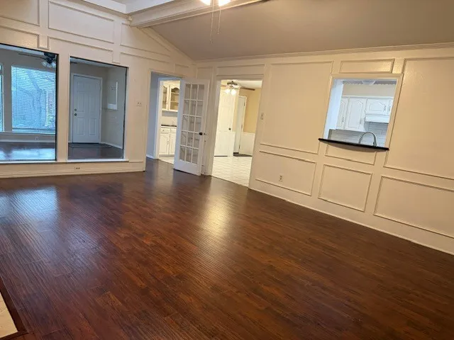Single Family Residence For Rent in Dallas County , 6918 LA MANGA Drive, Dallas, Texas 75248, 4 Bedroom, 3 Bathroom, 2 Garage spaces, 2,750 Sqft, built in 1976, mls#21408891, Real Estate Agent in Dallas, Homes For Rent in Dallas county, Homes For Rent in Dallas, Realtor in Dallas Texas, Real Estate Brokerage Independent Realty Texas, Luminita Cordes Realtor