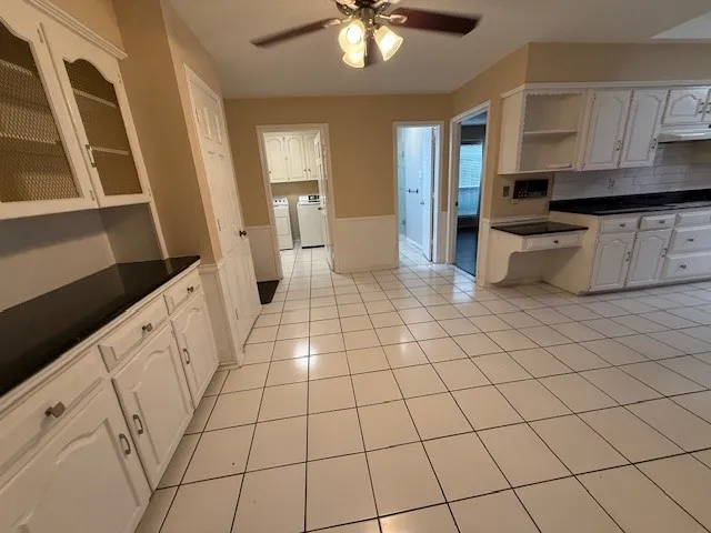 Single Family Residence For Rent in Dallas County , 6918 LA MANGA Drive, Dallas, Texas 75248, 4 Bedroom, 3 Bathroom, 2 Garage spaces, 2,750 Sqft, built in 1976, mls#21408891, Real Estate Agent in Dallas, Homes For Rent in Dallas county, Homes For Rent in Dallas, Realtor in Dallas Texas, Real Estate Brokerage Independent Realty Texas, Luminita Cordes Realtor