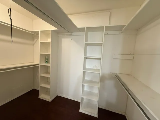 Single Family Residence For Rent in Dallas County , 6918 LA MANGA Drive, Dallas, Texas 75248, 4 Bedroom, 3 Bathroom, 2 Garage spaces, 2,750 Sqft, built in 1976, mls#21408891, Real Estate Agent in Dallas, Homes For Rent in Dallas county, Homes For Rent in Dallas, Realtor in Dallas Texas, Real Estate Brokerage Independent Realty Texas, Luminita Cordes Realtor