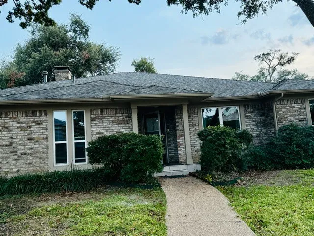 Single Family Residence For Rent in Dallas County , 6918 LA MANGA Drive, Dallas, Texas 75248, 4 Bedroom, 3 Bathroom, 2 Garage spaces, 2,750 Sqft, built in 1976, mls#21408891, Real Estate Agent in Dallas, Homes For Rent in Dallas county, Homes For Rent in Dallas, Realtor in Dallas Texas, Real Estate Brokerage Independent Realty Texas, Luminita Cordes Realtor